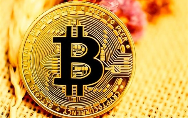Vì sao các loại tiền điện tử tăng giá "điên loạn", Bitcoin vượt 1,7 tỉ đồng?