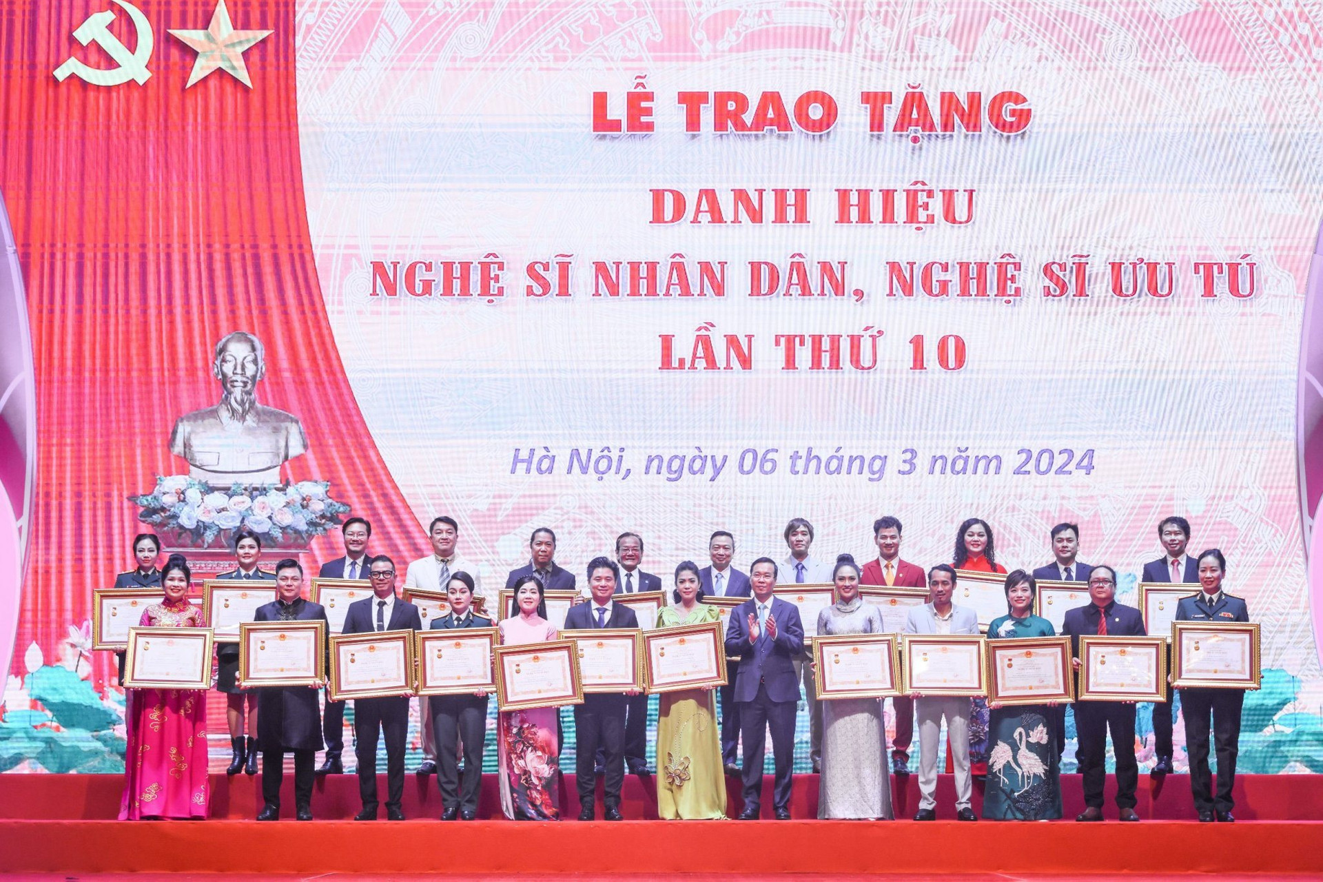 Chủ tịch nước đề nghị c&oacute; ch&iacute;nh s&aacute;ch để c&aacute;c nghệ sĩ c&oacute; thể sống được bằng nghề- Ảnh 3.