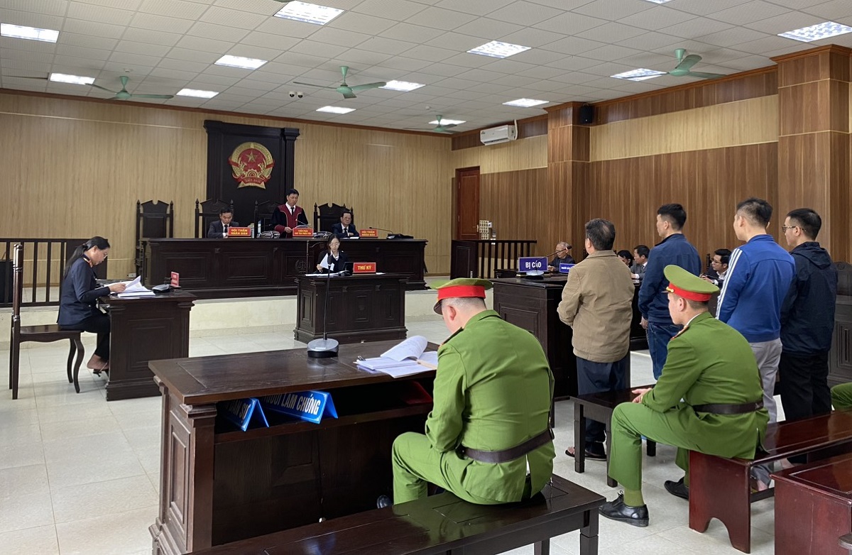 Cựu phó trưởng công an huyện ở Thanh Hóa lĩnh 5 năm tù- Ảnh 1.