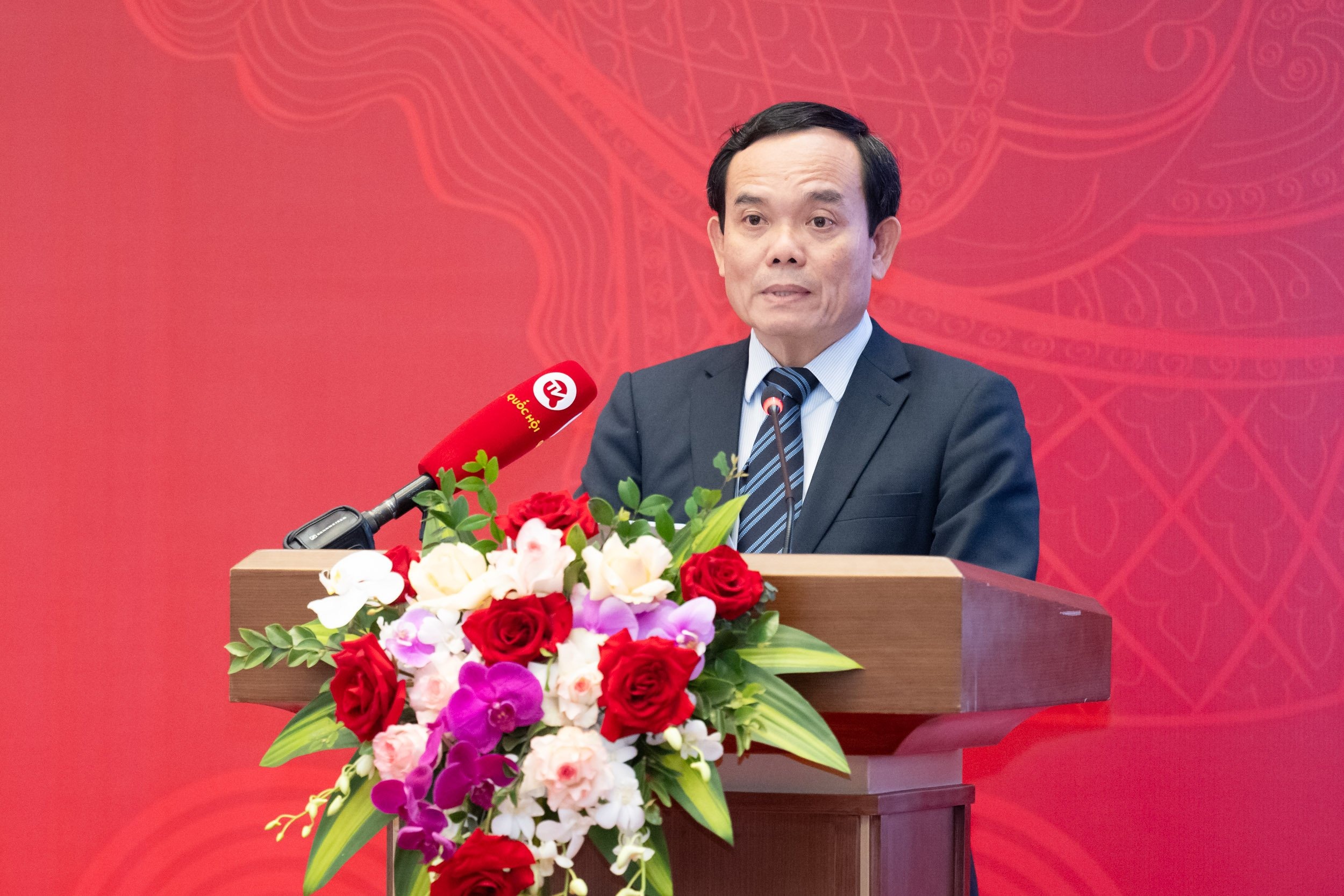 Đề nghị Chính phủ có giải pháp điều tiết giá nhà ở- Ảnh 4.