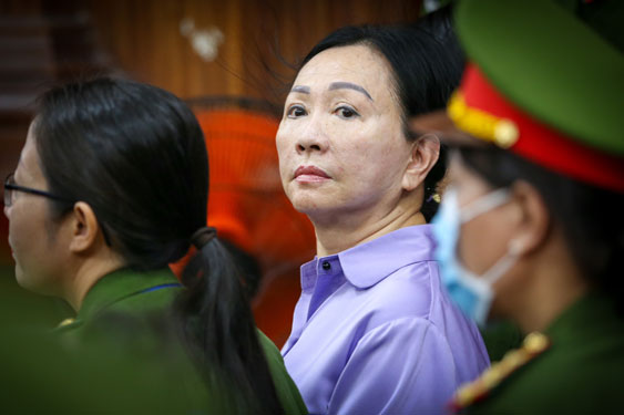 Bị c&aacute;o Trương Mỹ Lan c&ugrave;ng chồng đ&atilde; c&oacute; đơn về việc khắc phục hậu quả vụ &aacute;n Ảnh: HO&Agrave;NG TRIỀU