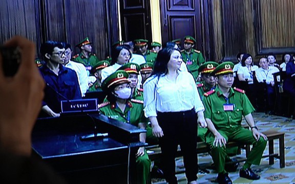 Bà Nguyễn Phương Hằng lại xin vắng mặt trong phiên xử sắp tới