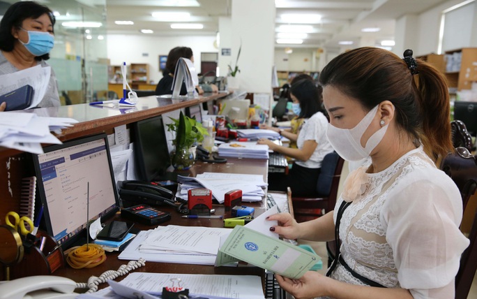 Lương công chức, lương hưu, lương tối thiểu tăng bao nhiêu từ ngày 1-7-2024?