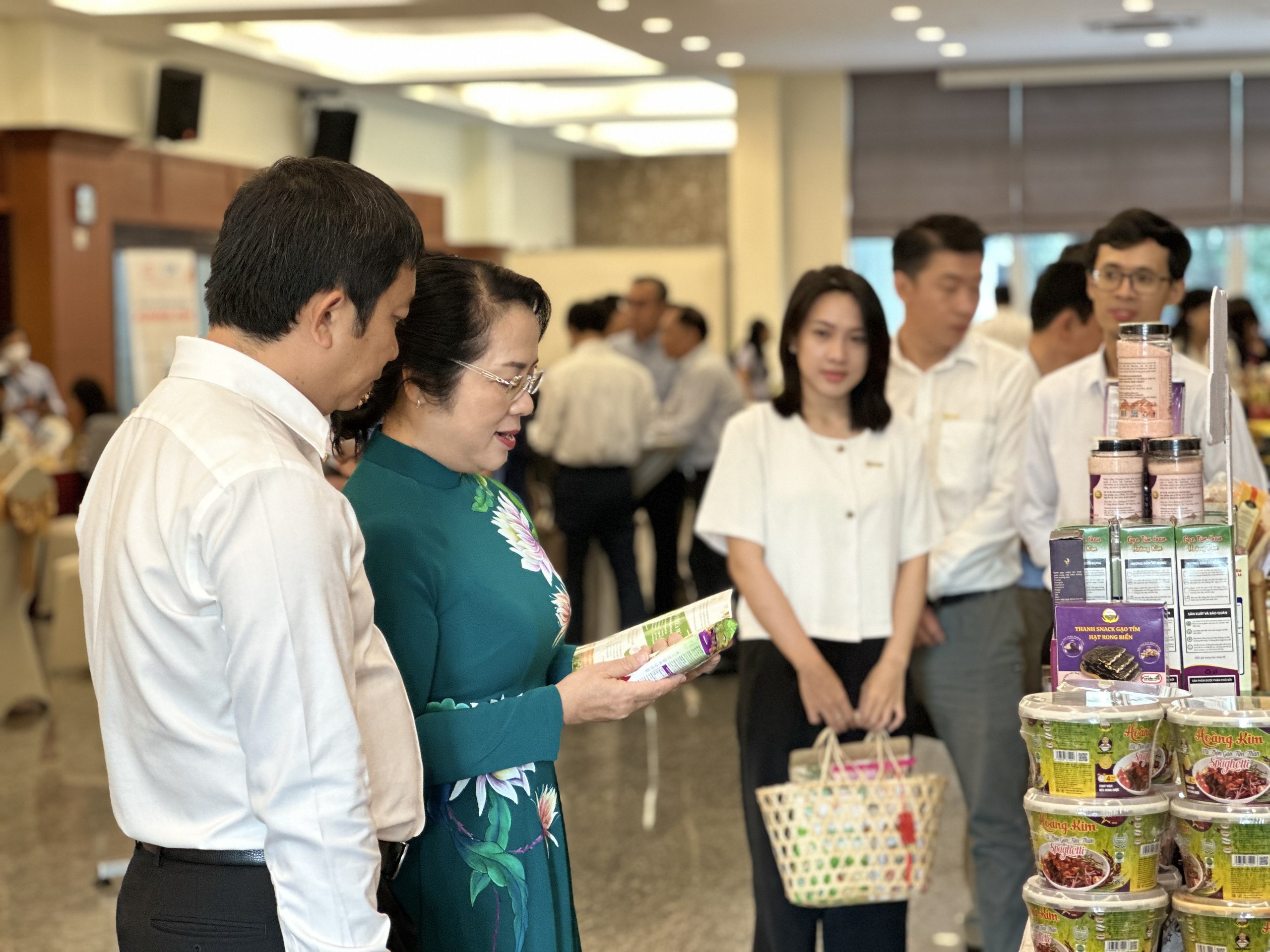 6 ông lớn bán lẻ bắt tay chặn thực phẩm không an toàn- Ảnh 3.