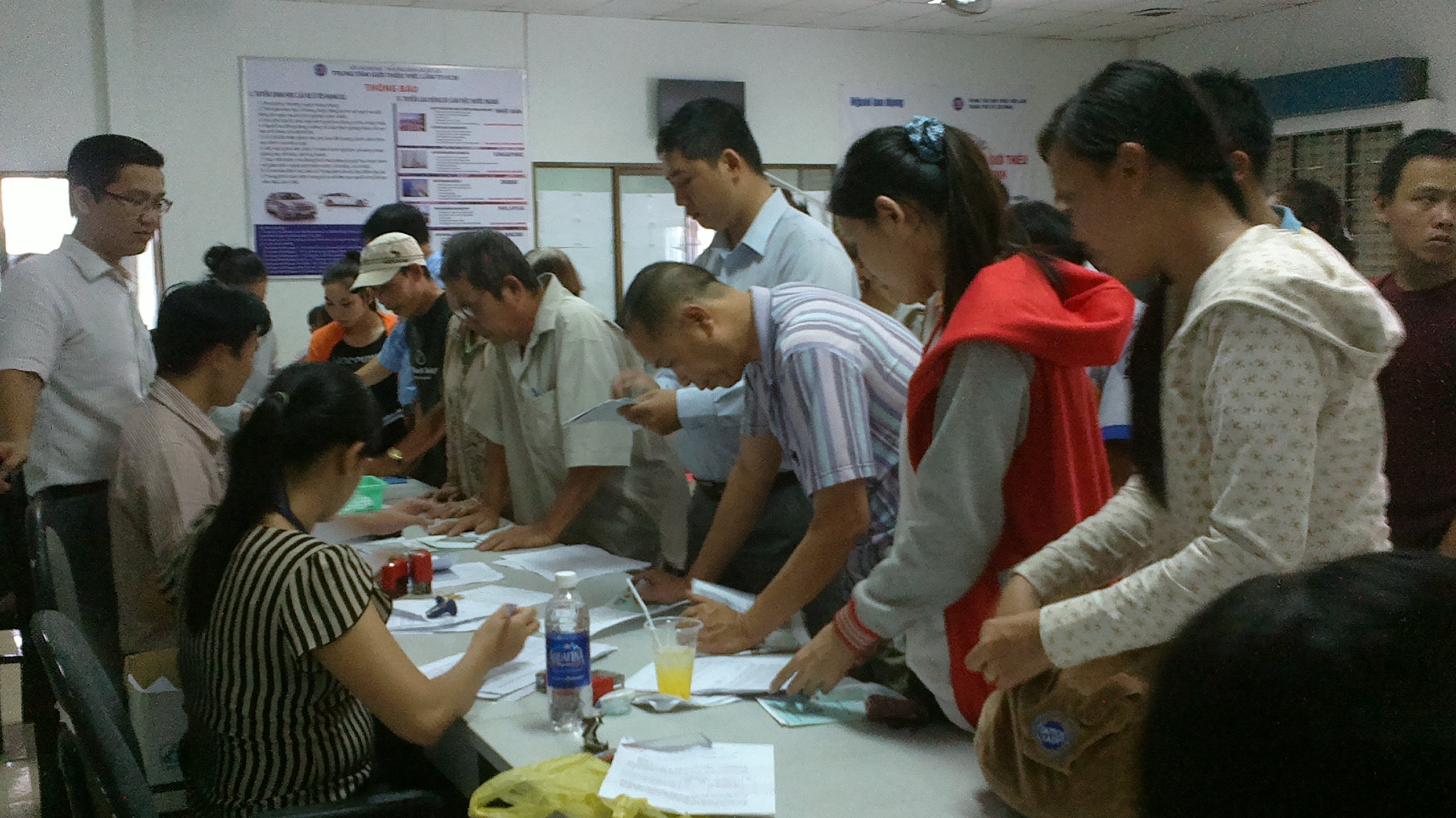 "Sốc" với đề xuất hạn chế quyền hưởng bảo hiểm thất nghiệp của người lao động- Ảnh 3.