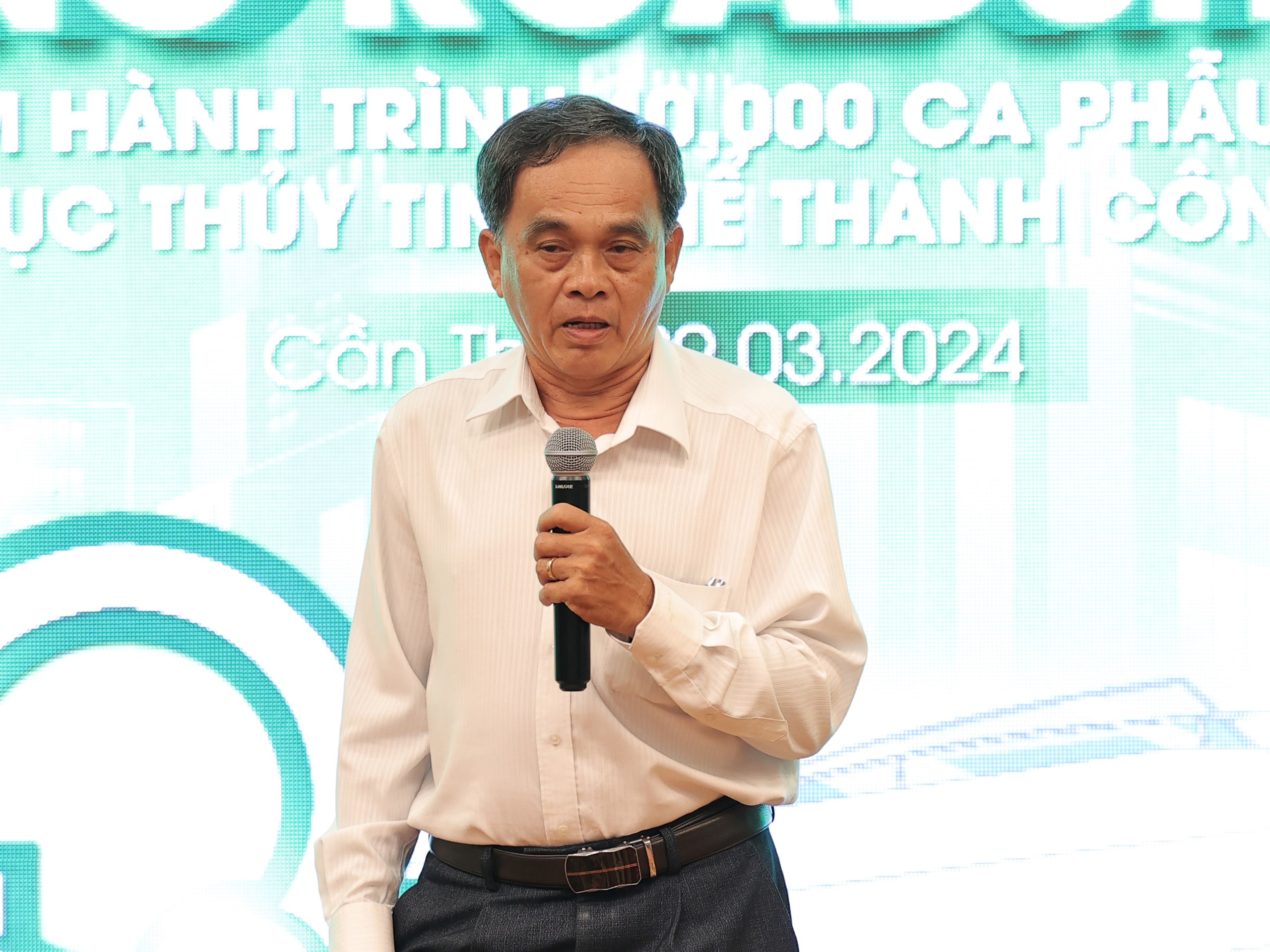 Bệnh viện Mắt Sài Gòn Cần Thơ đạt cột mốc khó tin- Ảnh 2.