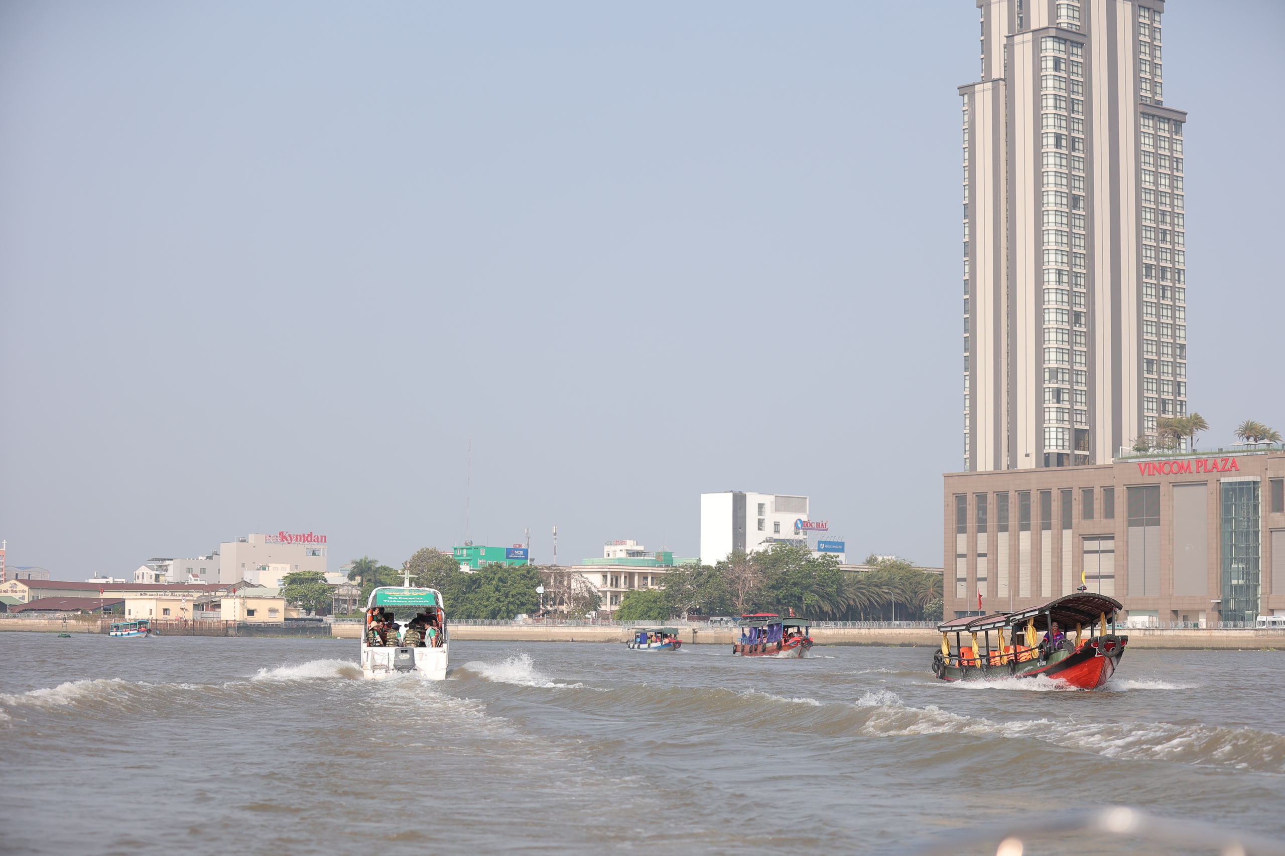 Bệnh viện Mắt Sài Gòn Cần Thơ đạt cột mốc khó tin- Ảnh 8.