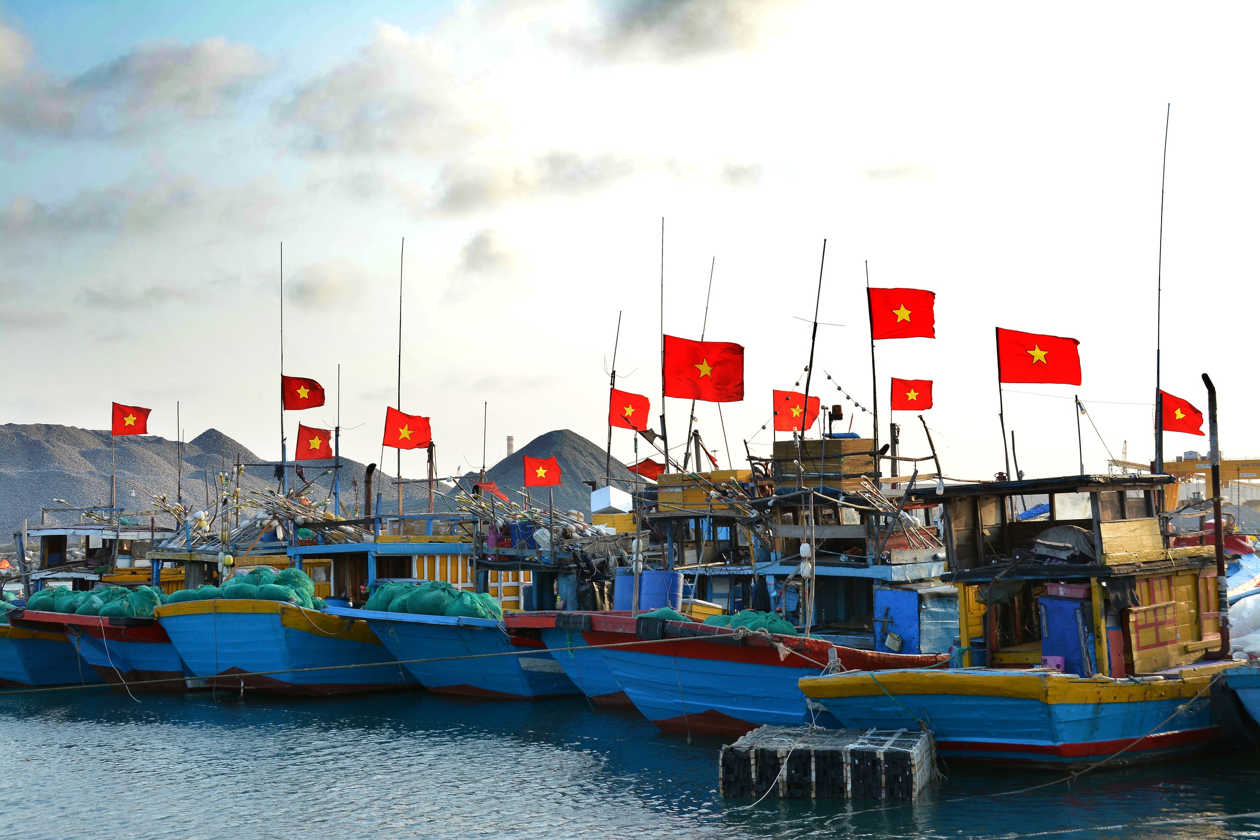 Biển quê hương. Ảnh: NGUYỄN TẤN PHÁT