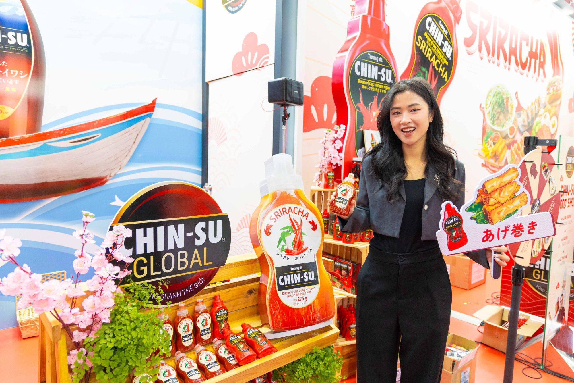 Tương ớt Chinsu Sriracha vừa ra mắt đ&atilde; 
