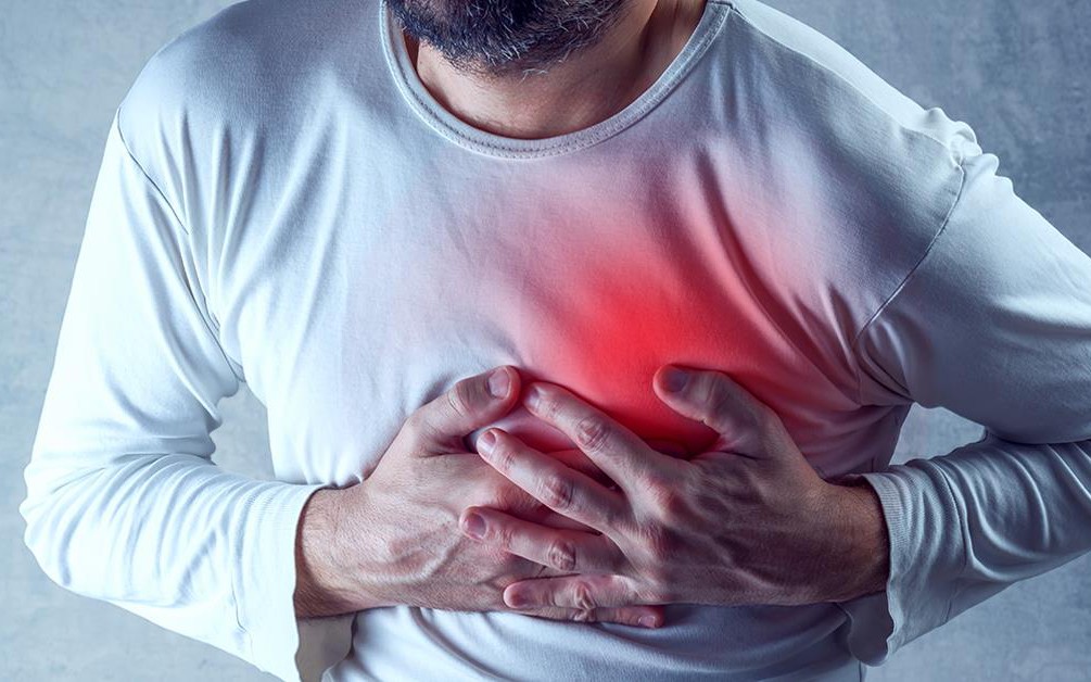 Tăng nguy cơ đột quỵ, nhồi m&aacute;u cơ tim 4,5 lần v&igrave; 