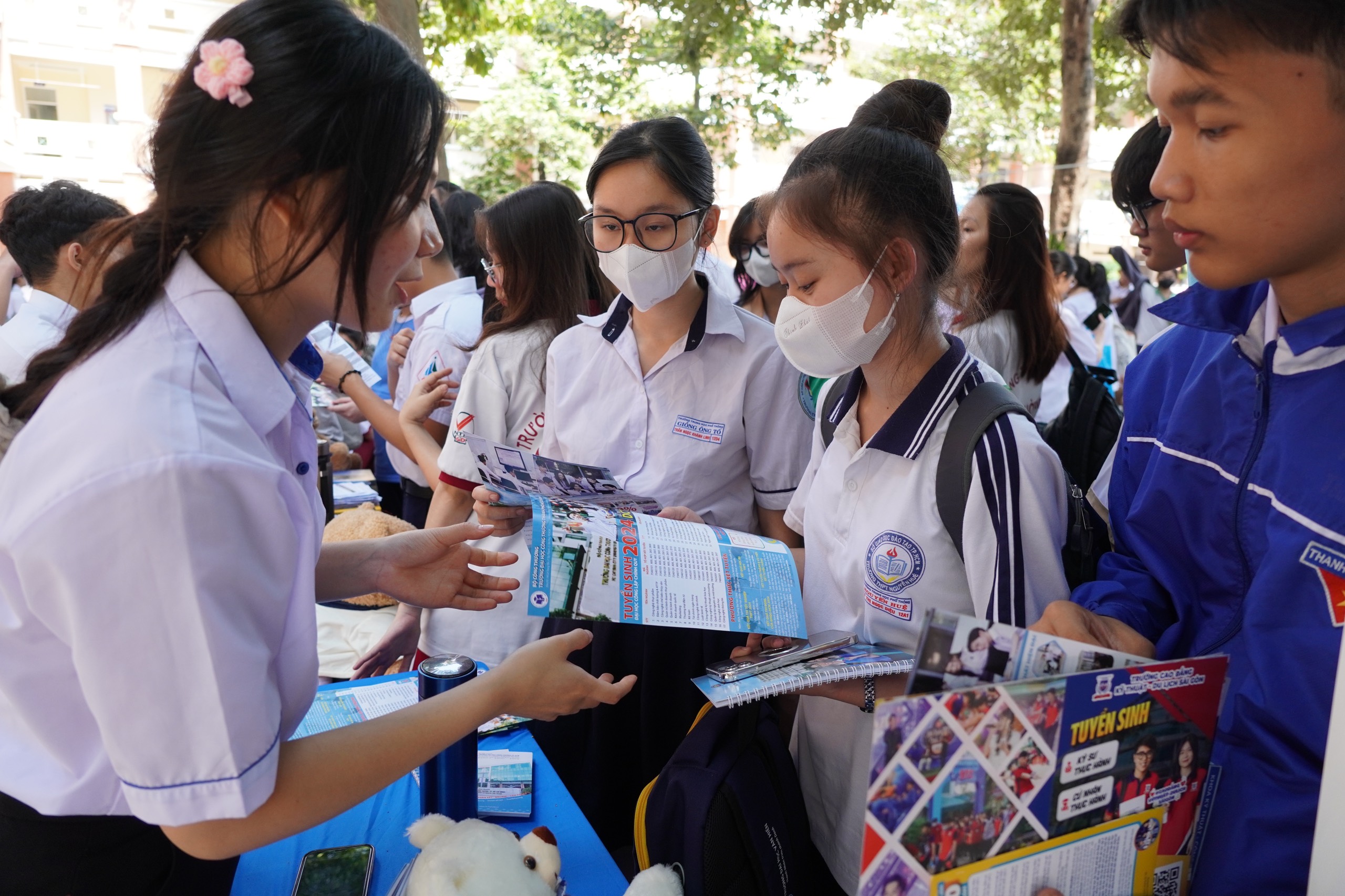 Những lưu &yacute; đối với th&iacute; sinh tr&uacute;ng tuyển đại học sớm- Ảnh 5.