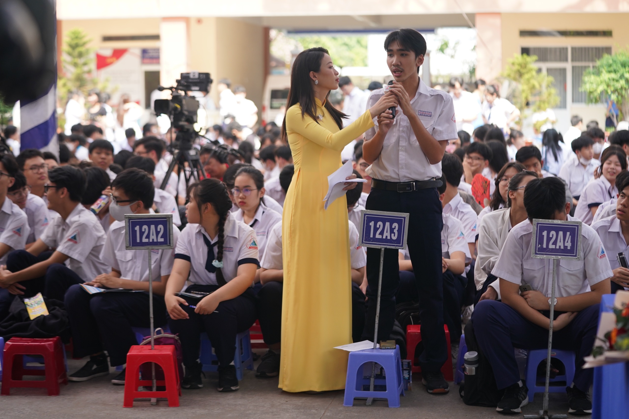 Trao 20 suất học bổng cho học sinh TP HCM c&oacute; ho&agrave;n cảnh kh&oacute; khăn- Ảnh 2.