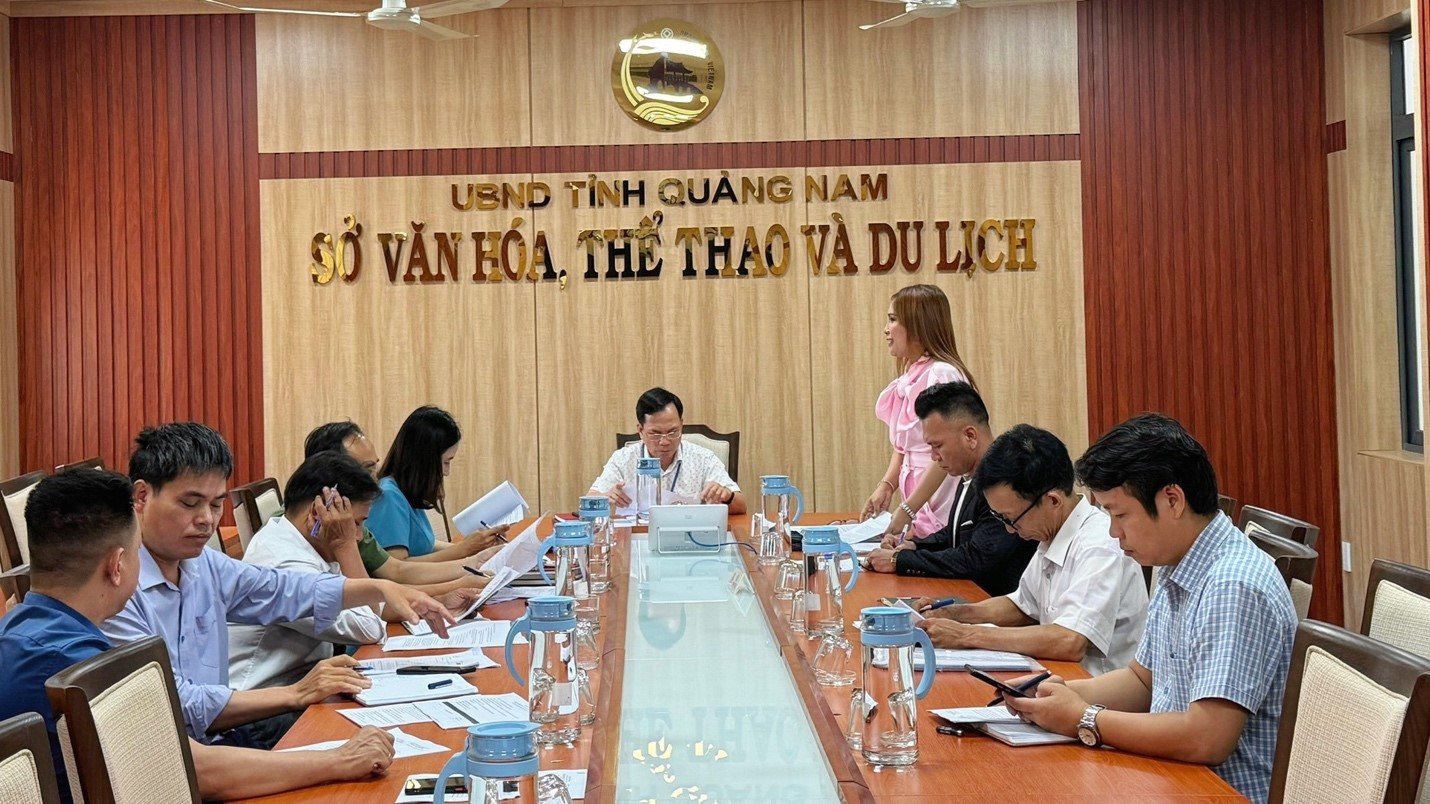 L&atilde;nh đạo tỉnh Quảng Nam gặp BTC cuộc thi 