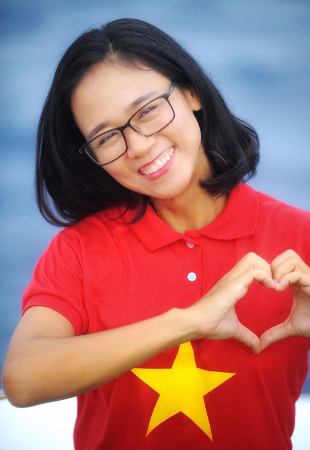 Nhạc sĩ MAI TR&Acirc;M