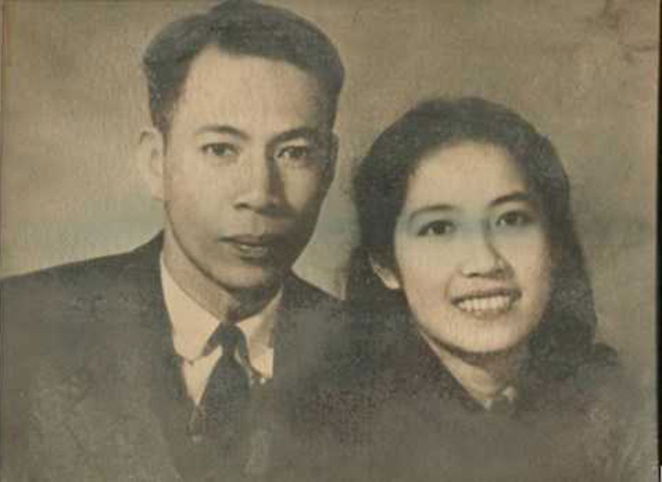 Chuyến bay đưa cô dâu