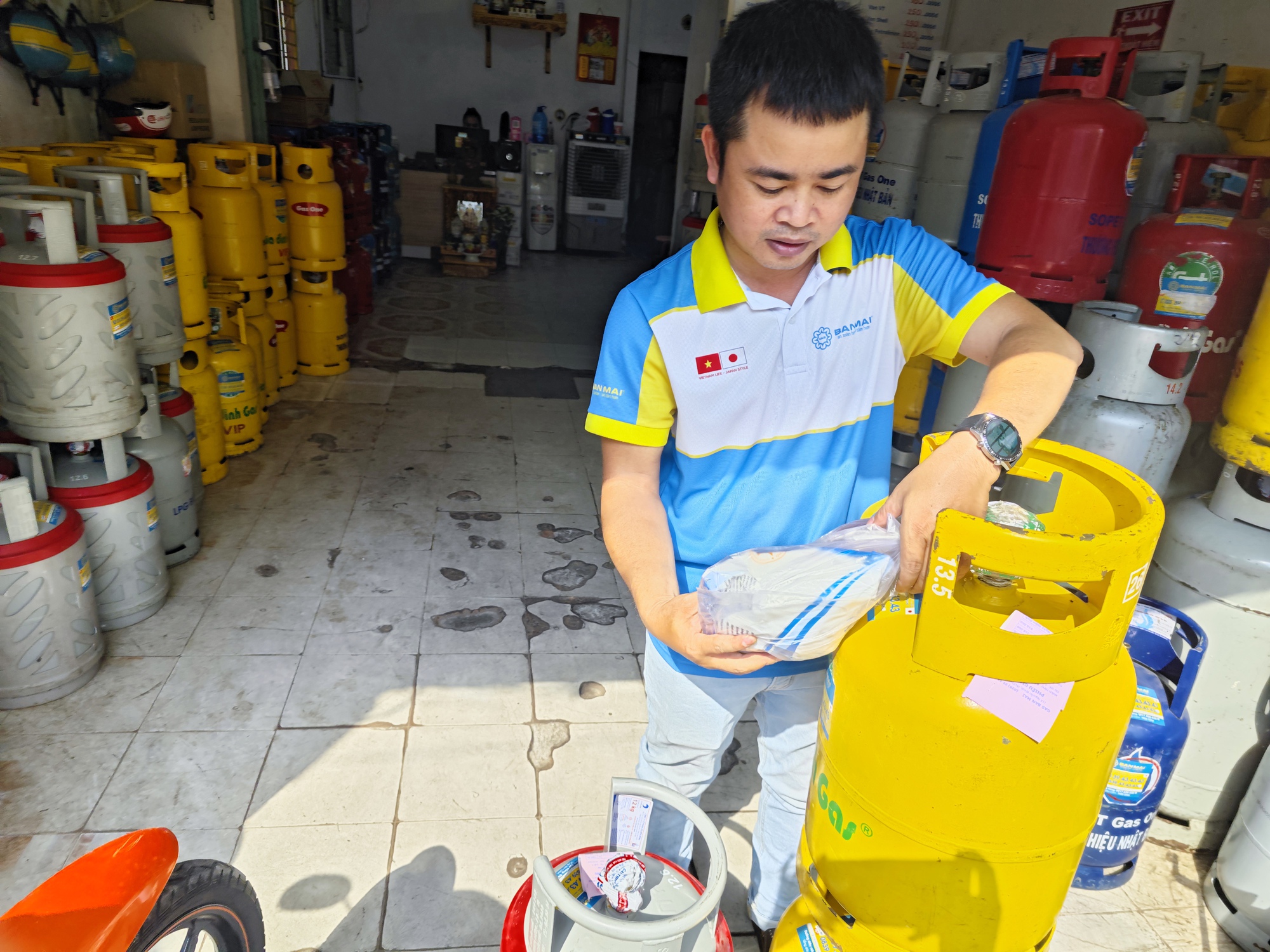 Giá gas bán lẻ giảm trong tháng 4- Ảnh 1.