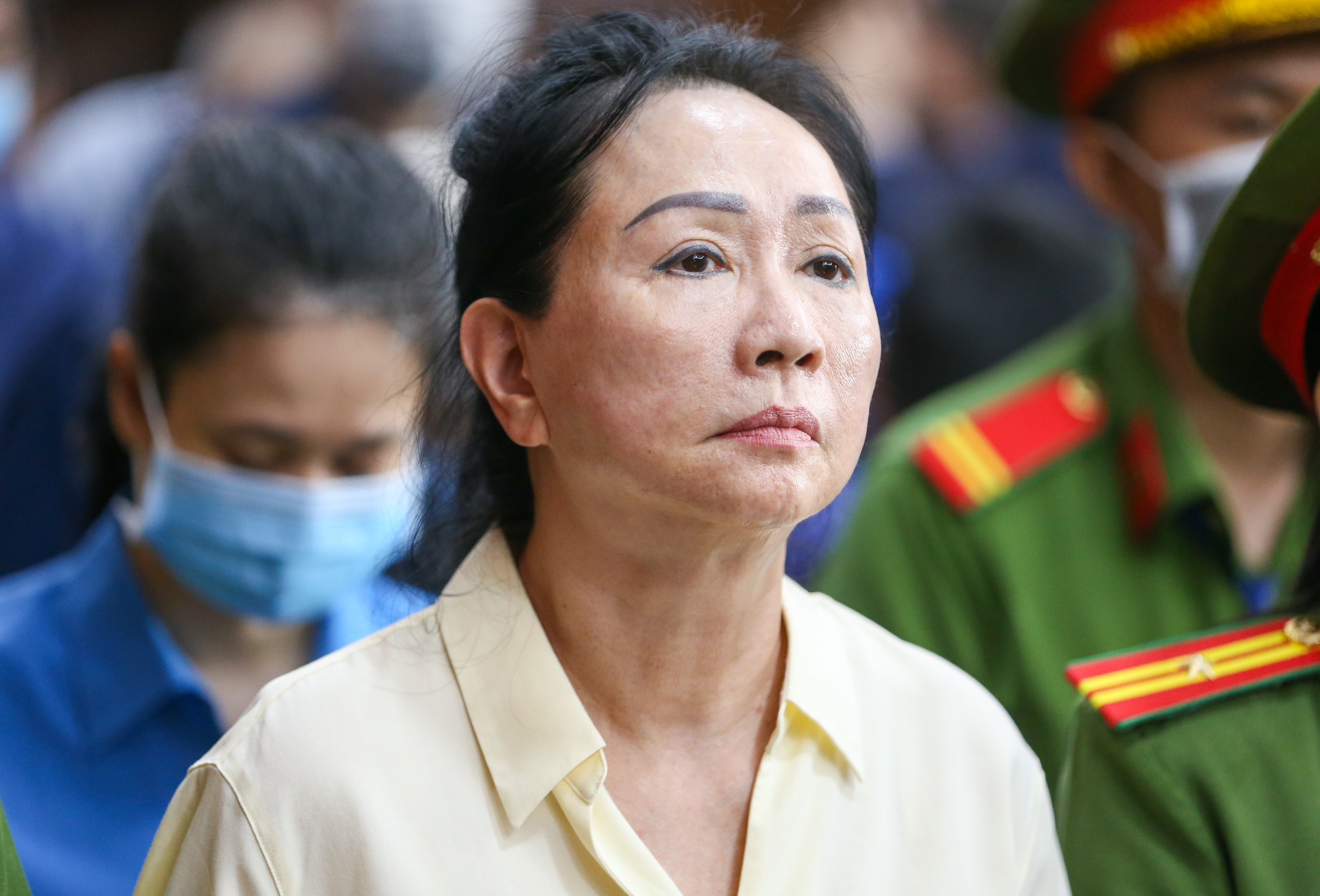 VKSND ph&acirc;n t&iacute;ch phương thức, thủ đoạn m&agrave; b&agrave; Trương Mỹ Lan  d&ugrave;ng để chiếm đoạt tiền của SCB- Ảnh 1.