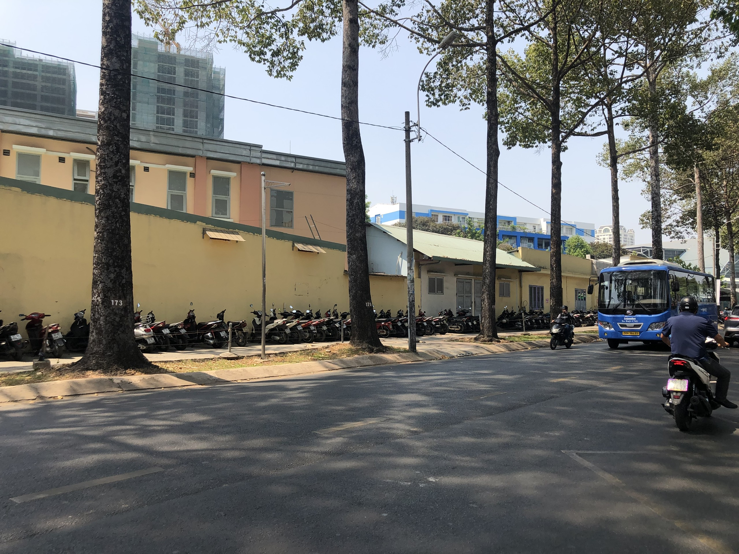 Cận cảnh những vỉa h&egrave; khu trung t&acirc;m TP HCM sắp được cho thu&ecirc;- Ảnh 2.