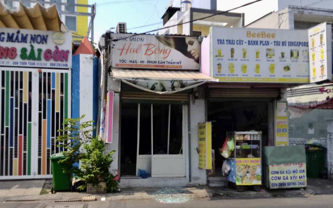TP Thủ Đức: Sau tiếng nổ trong tiệm tóc, 1 nam, 1 nữ nhập viện