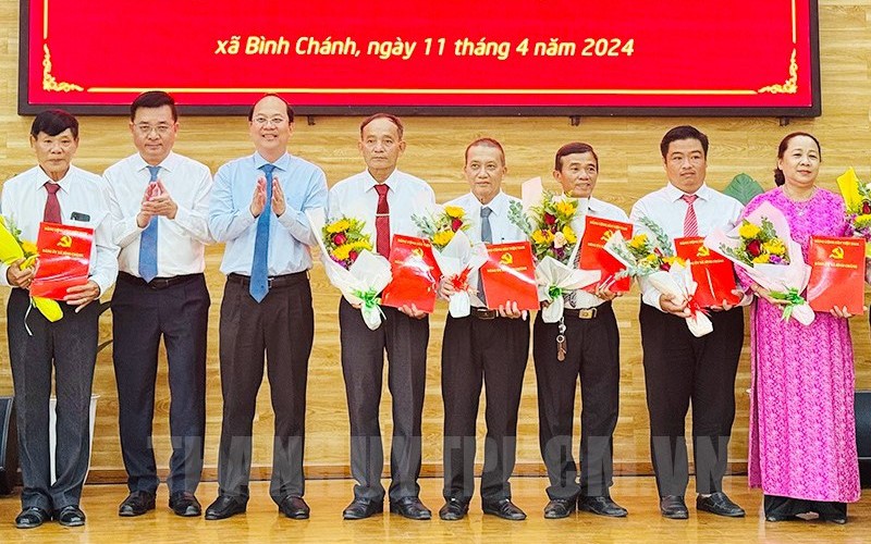 Chăm lo đội ngũ hoạt động ở khu phố, ấp