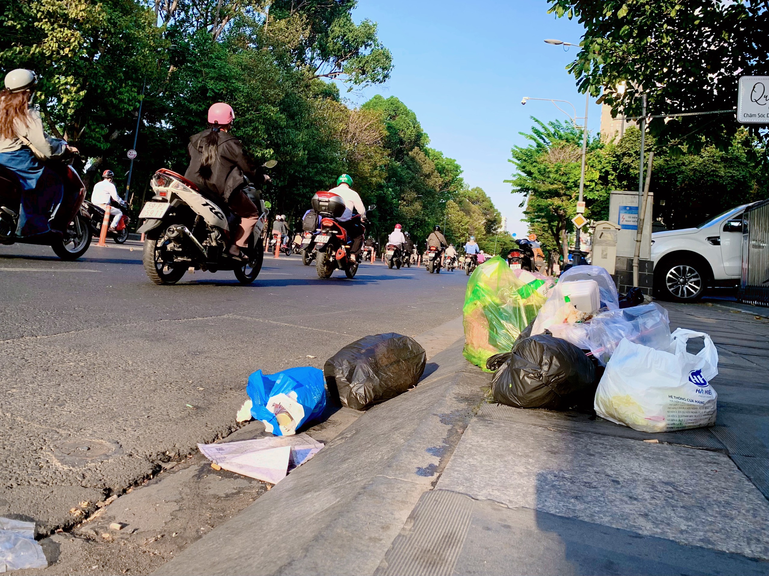 Ngao ng&aacute;n h&igrave;nh ảnh nhiều tuyến đường quanh s&acirc;n bay T&acirc;n Sơn Nhất- Ảnh 5.
