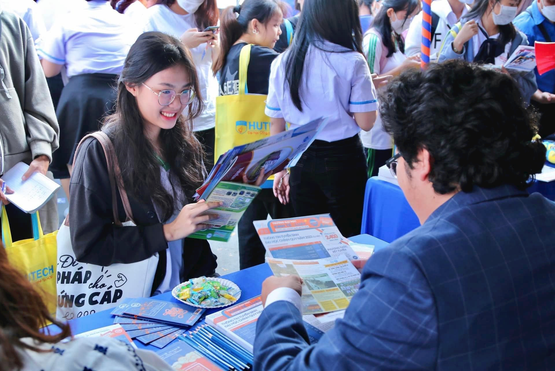 Lương và thưởng vẫn là ưu tiên khi tìm việc- Ảnh 1.