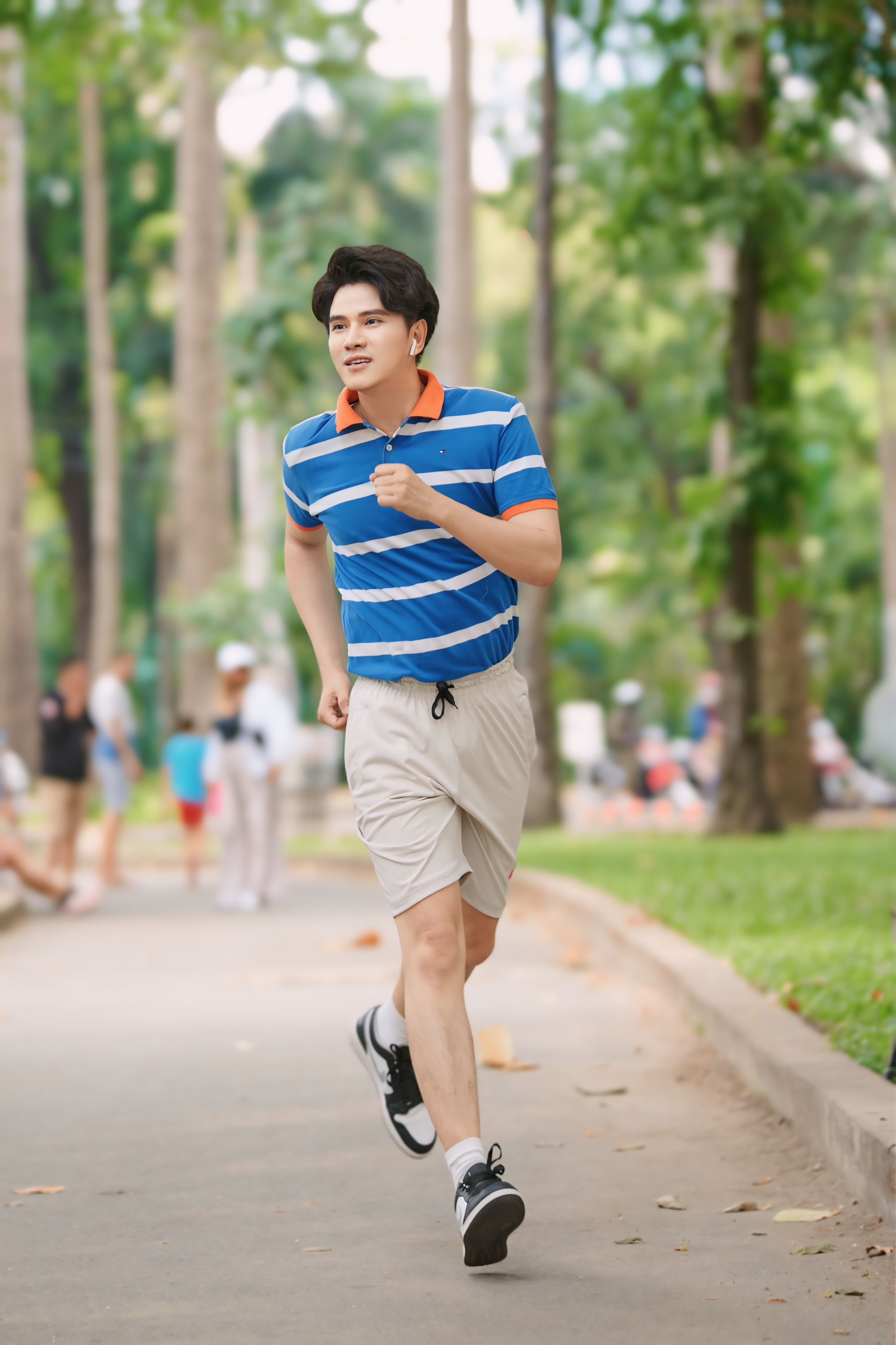 MC Vũ Mạnh Quỳnh v&agrave; Hương Quỳnh h&aacute;o hức với giải chảy 