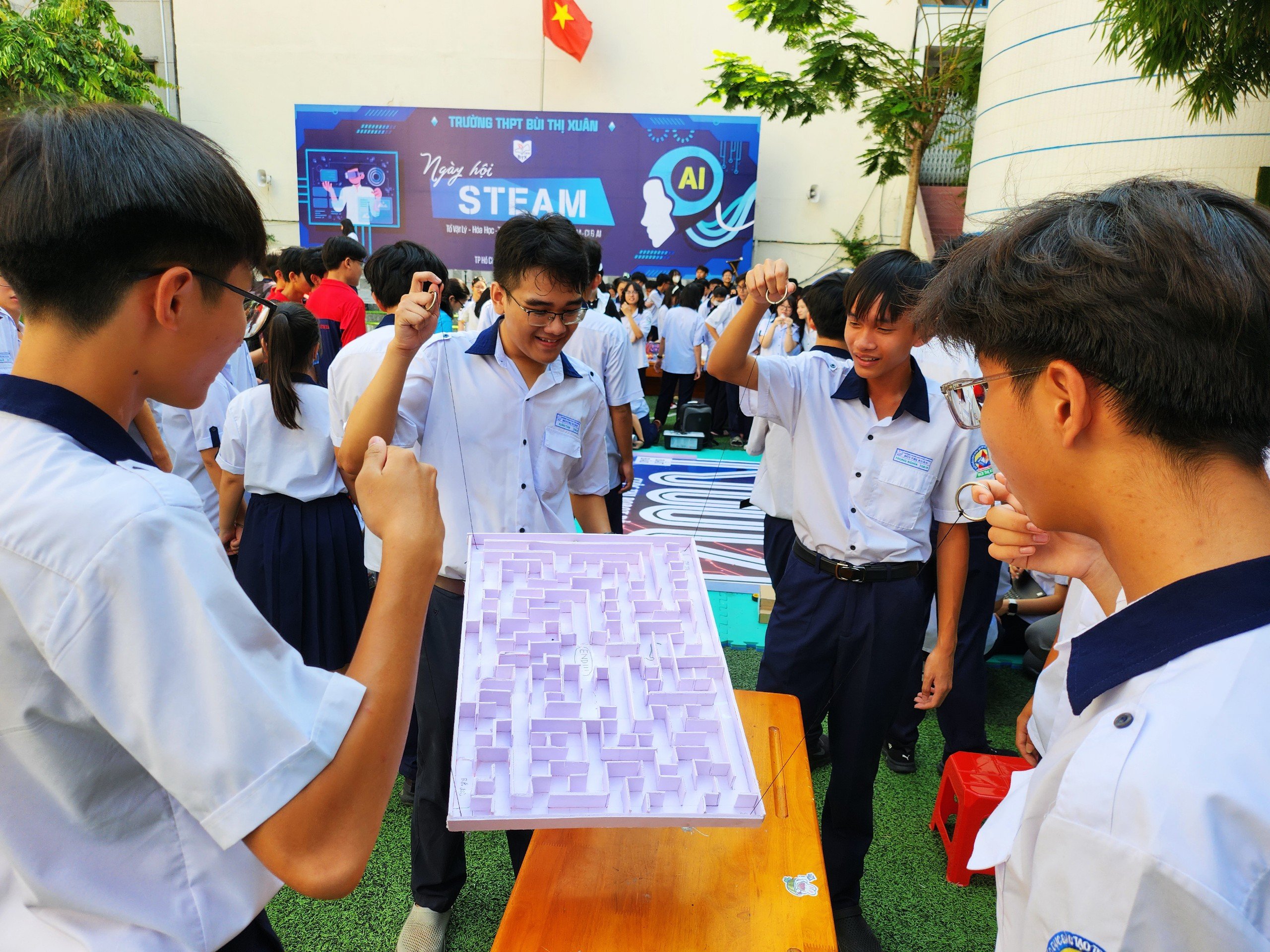 Bất ngờ sản phẩm AI của học sinh lớp 10 Trường B&ugrave;i Thị Xu&acirc;n- Ảnh 2.