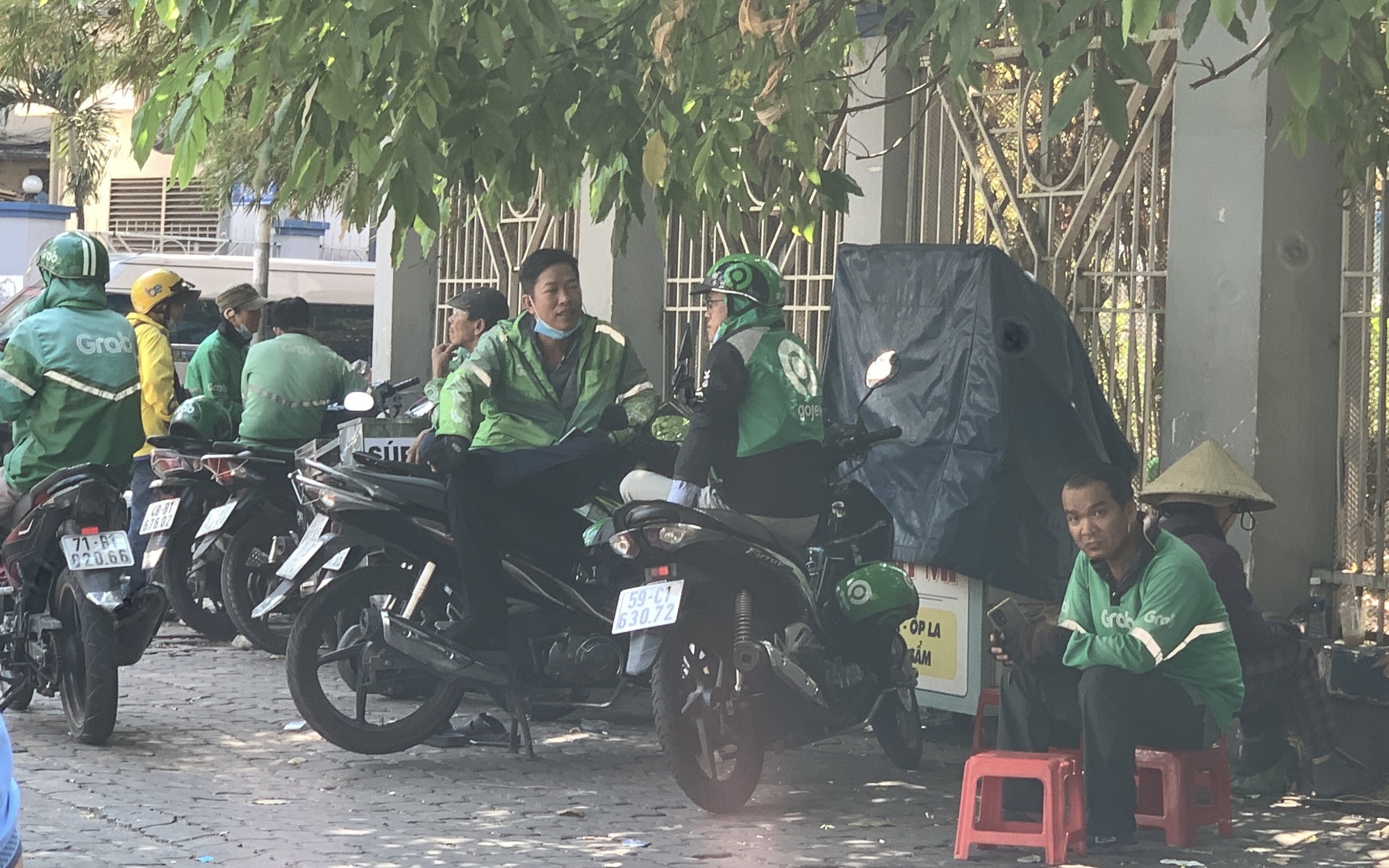TPHCM nắng nóng đỉnh điểm, người dân cần lưu ý điều gì?