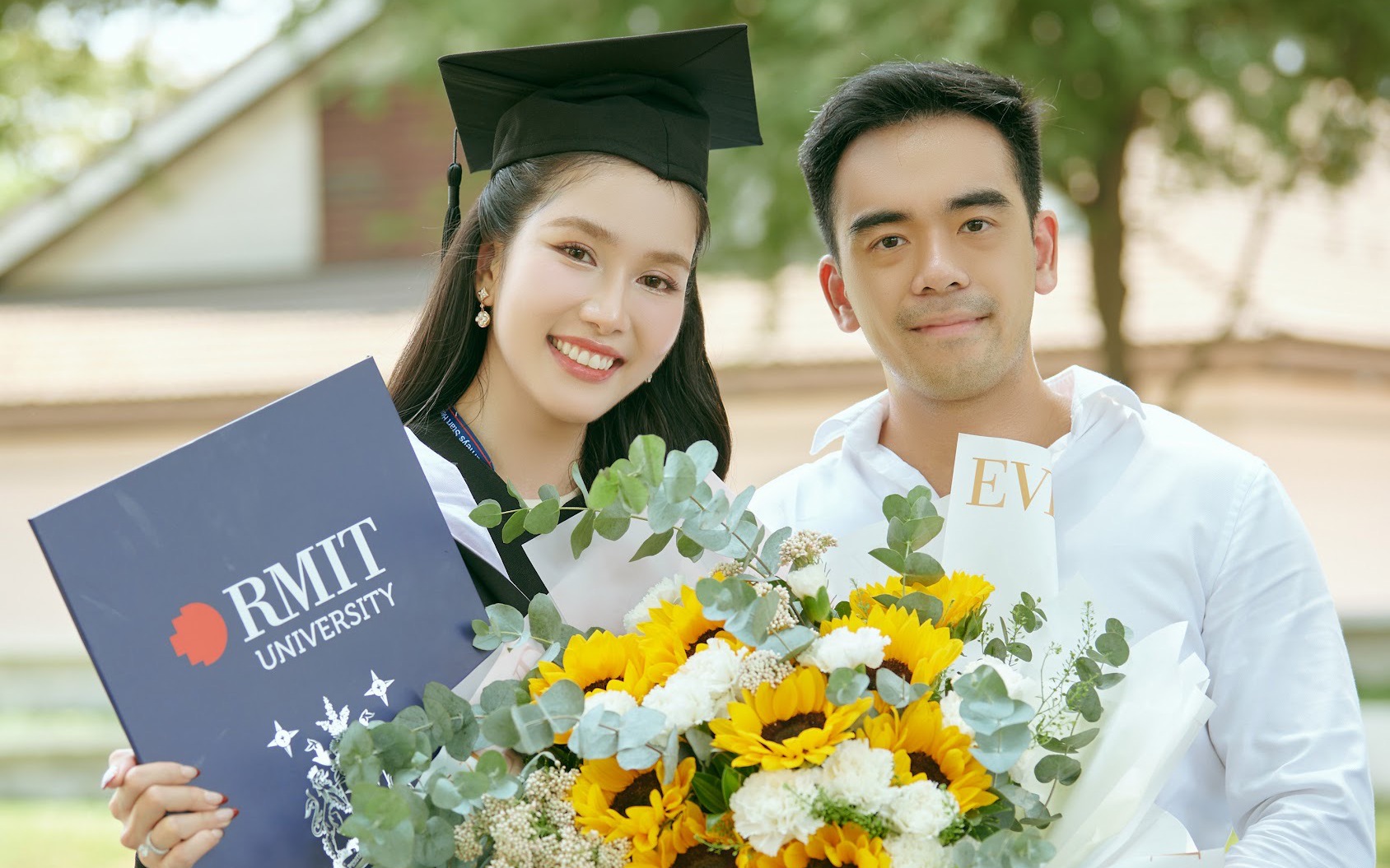 Á hậu Phương Anh thấy may mắn vì chồng vừa đẹp trai vừa học giỏi