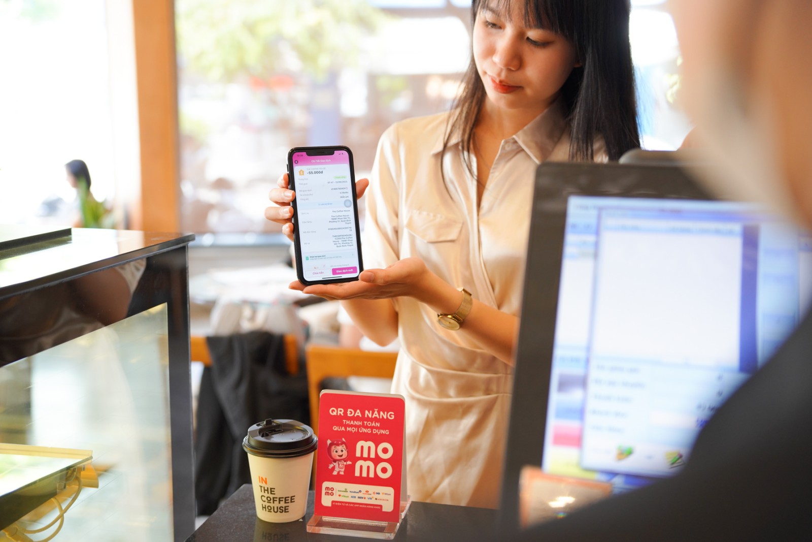 MoMo hợp tác Schannel, mở lối sáng tạo cho người trẻ Việt yêu công nghệ- Ảnh 1.