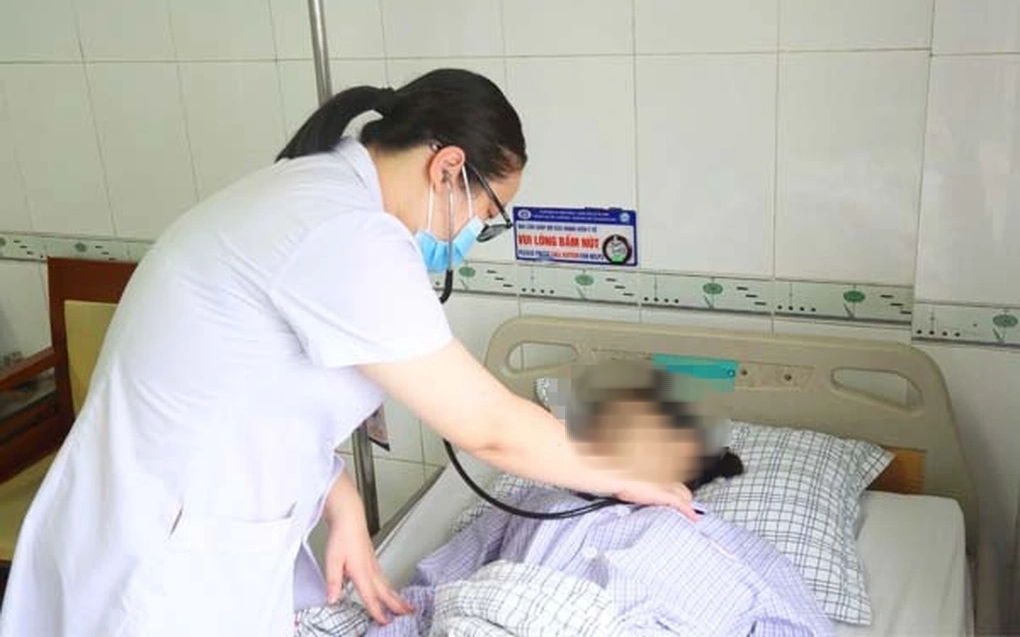 Cô gái bị sốc phản vệ sau ăn thịt chim bồ câu