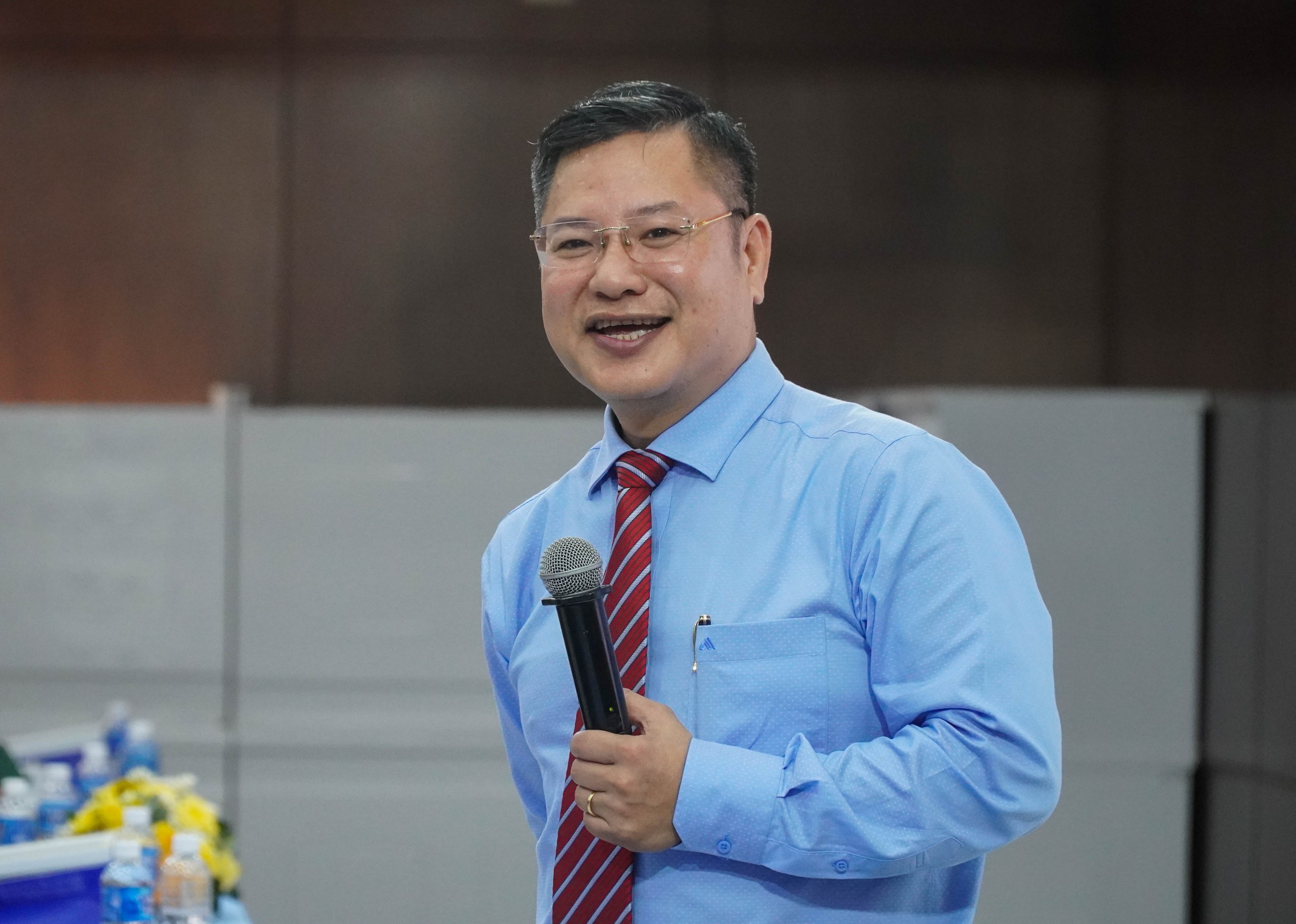 Trường ĐH Luật TP HCM &ldquo;thấu hiểu&rdquo; sinh vi&ecirc;n trong vấn đề học ph&iacute;- Ảnh 5.