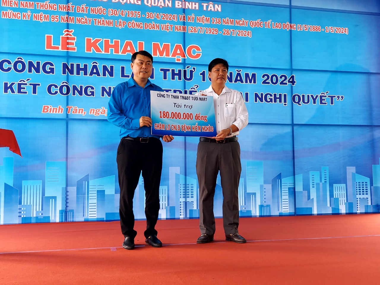 B&aacute;o Người Lao động v&agrave; LĐLĐ quận B&igrave;nh T&acirc;n hợp t&aacute;c tuy&ecirc;n truyền, chăm lo cho CNVC-LĐ- Ảnh 4.