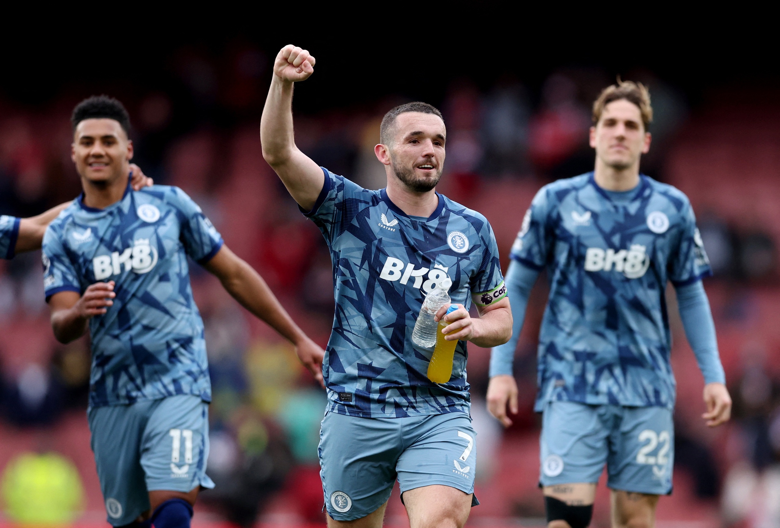 Arsenal thua sốc sân nhà, ngôi đỉnh bảng trao tay Man City- Ảnh 9.