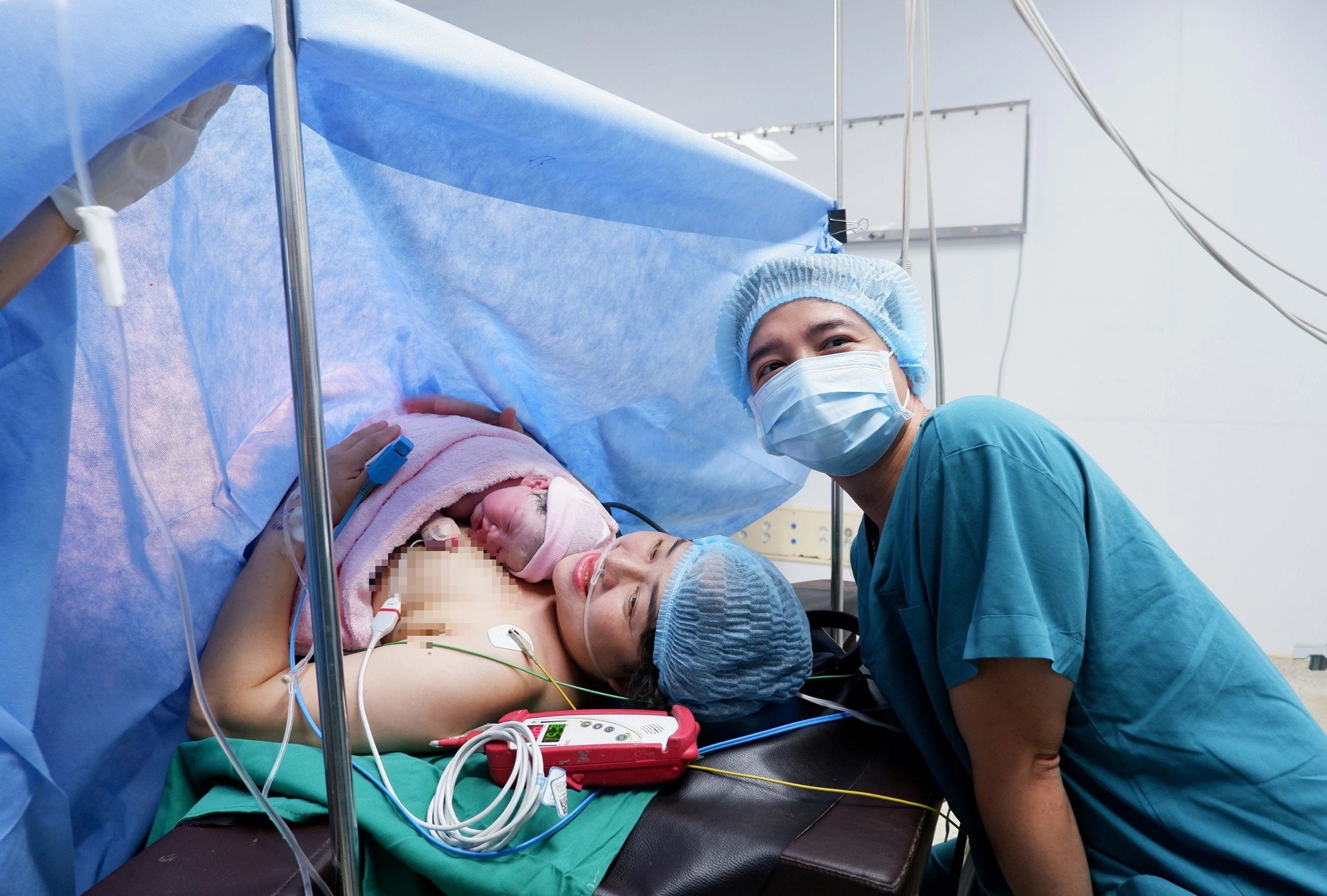 Bệnh viện Đa khoa Thiện Hạnh chào đón em bé thứ 125.000- Ảnh 2.