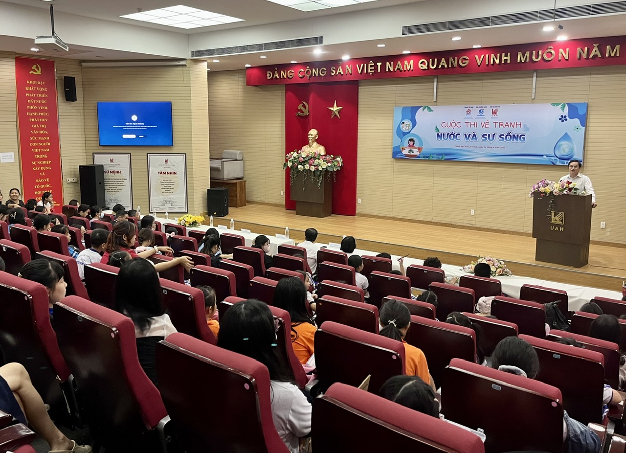Khai mạc cuộc thi vẽ tranh “Nước và sự sống”- Ảnh 1.