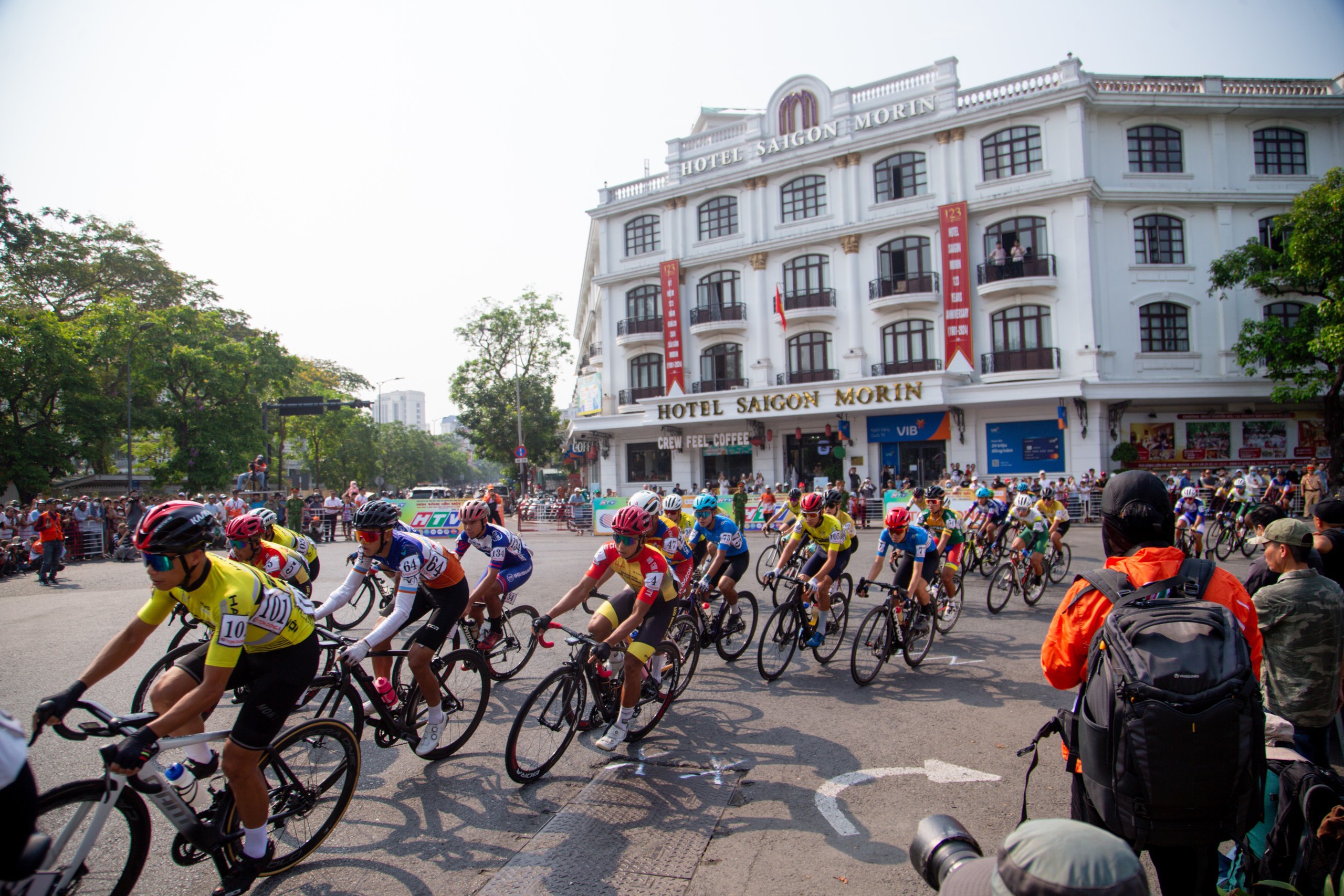 Nguyệt Minh gặp sự cố, Petr Rikunov đoạt lại &Aacute;o v&agrave;ng- Ảnh 3.