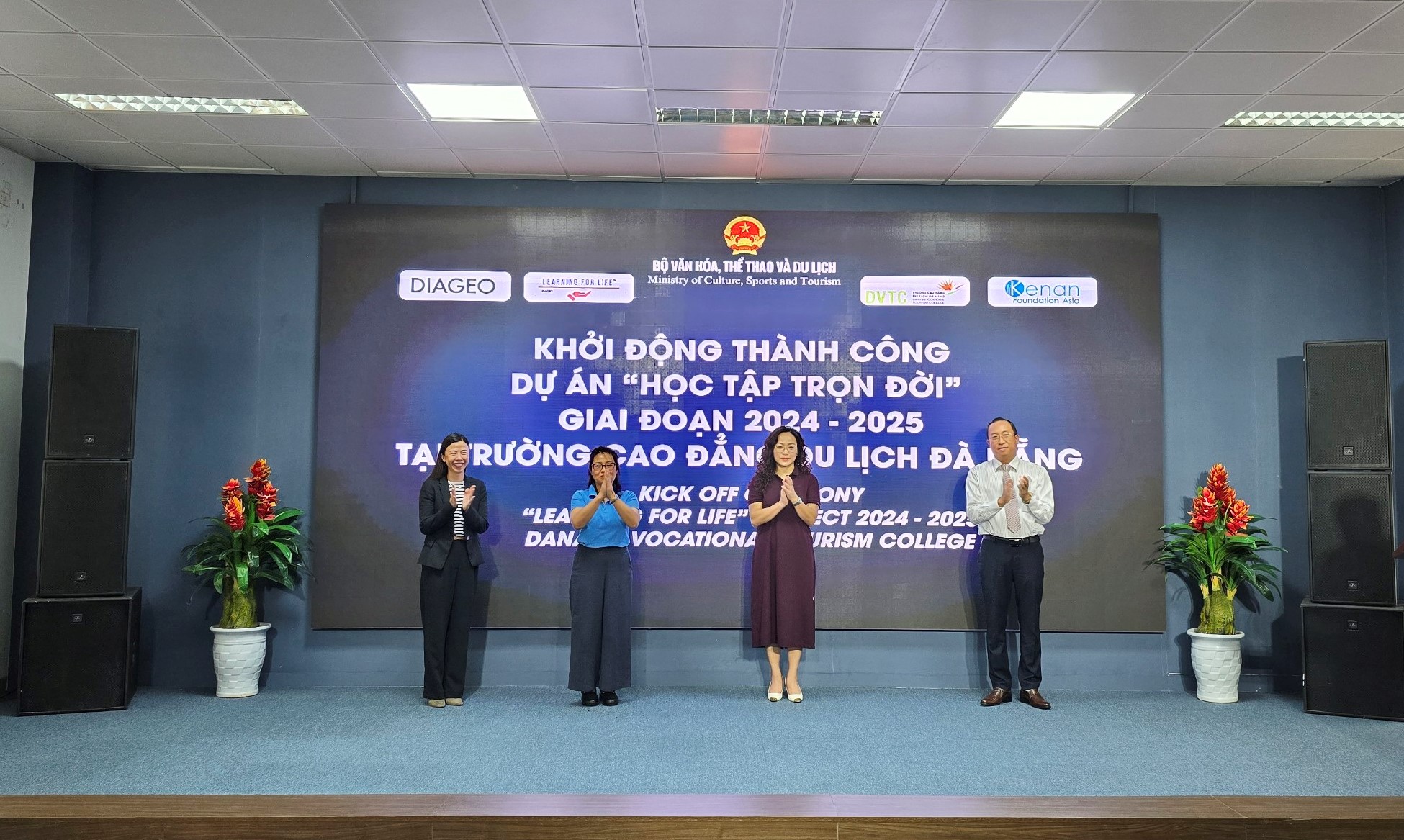 Gần 900 sinh vi&ecirc;n ng&agrave;nh du lịch thụ hưởng chương tr&igrave;nh &ldquo;Học tập trọn đời&rdquo;- Ảnh 1.