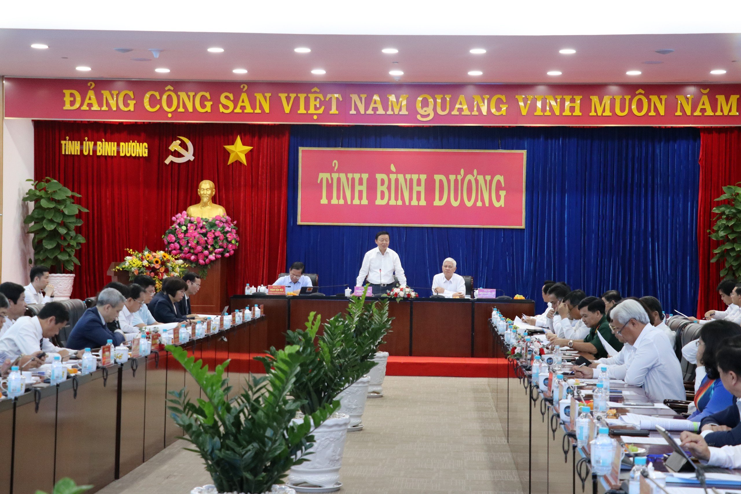 Kiến nghị đầu tư l&agrave;n dừng khẩn cấp tr&ecirc;n đường Mỹ Phước- T&acirc;n Vạn- Ảnh 1.