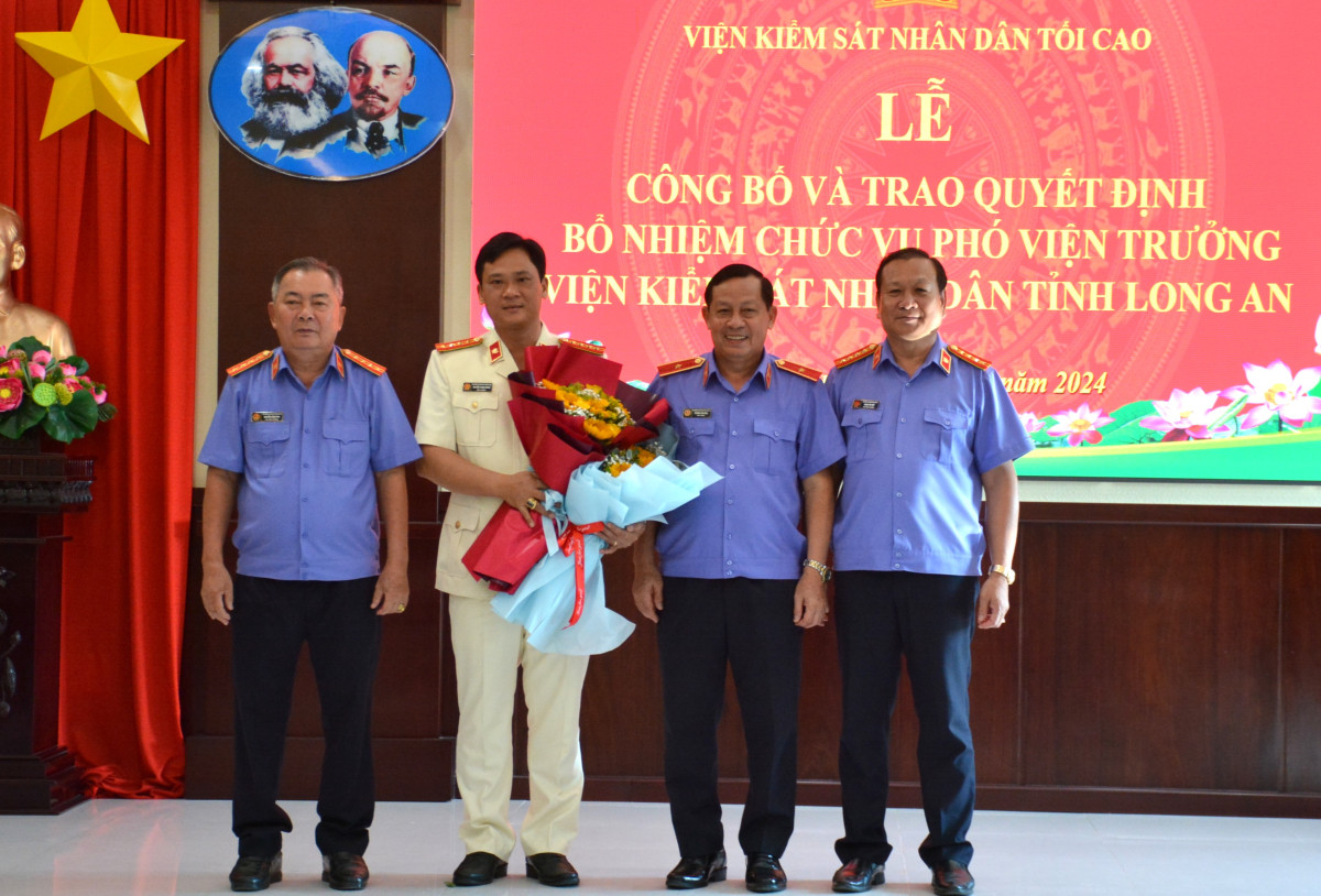 Ông Lê Thành Bông làm Phó Viện trưởng VKSND tỉnh Long An- Ảnh 1.