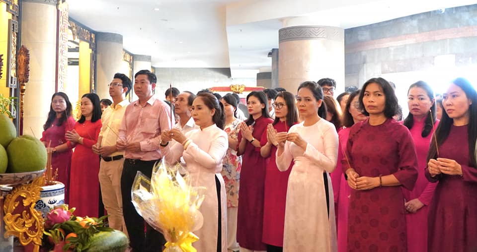 Lễ Giỗ Tổ Hùng Vương ở ngôi trường đặc biệt- Ảnh 2.