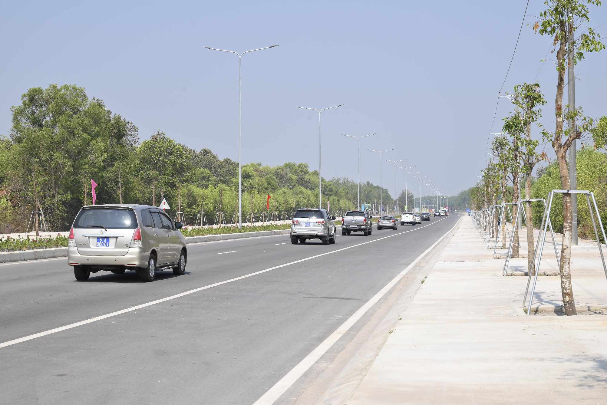 Dự &aacute;n mở rộng Quốc lộ 13, cầu Bạch Đằng 2... phải ho&agrave;n th&agrave;nh trong năm 2024- Ảnh 3.