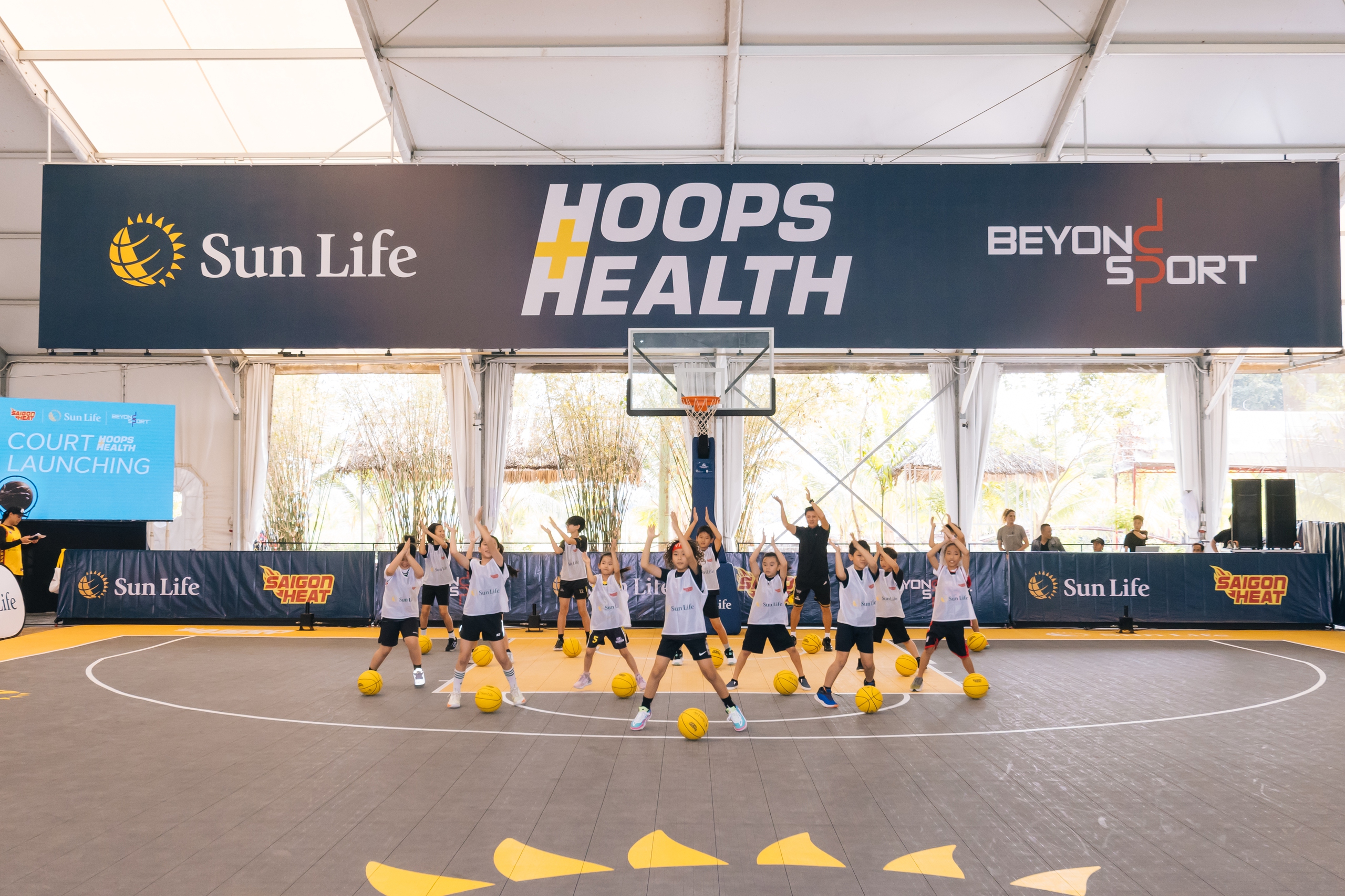 Sun Life hợp t&aacute;c Saigon Heat v&agrave; Beyond Sport- Ảnh 1.
