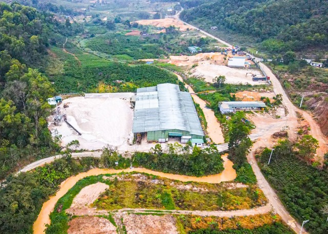 Lâm Đồng: Tước giấy phép doanh nghiệp vi phạm