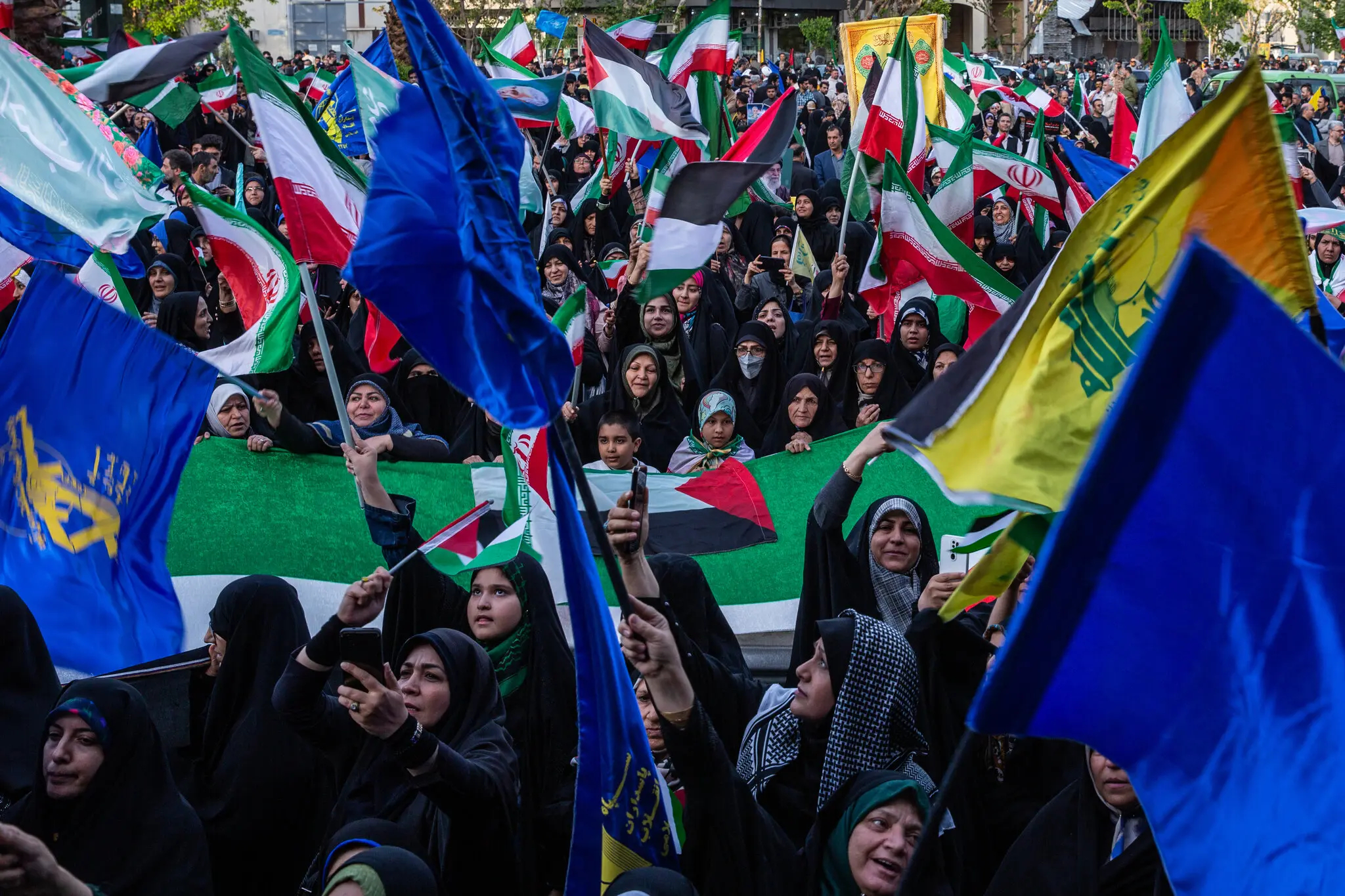 Iran ra tay trực diện, Israel muốn phản đ&ograve;n mạnh cũng kh&oacute;- Ảnh 5.