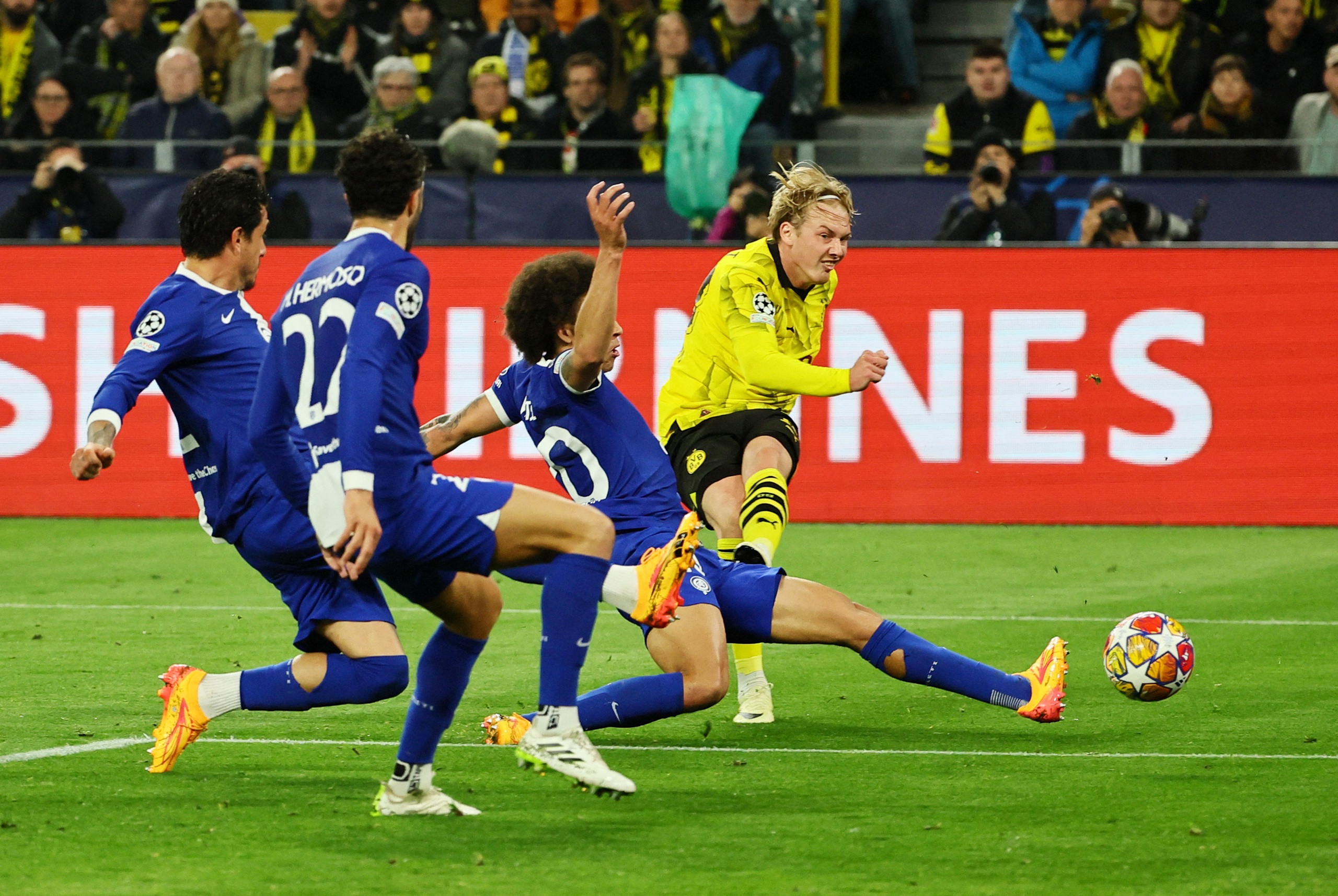 Cựu cầu thủ Man United tỏa sáng, Dortmund quật ngã Atletico Madrid - Ảnh 2.