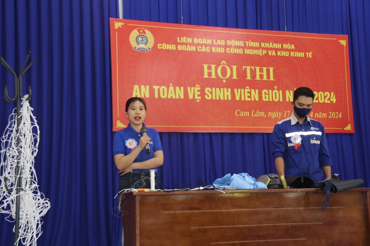 Khánh Hoà: Tổ chức hội thi an toàn vệ sinh viên giỏi
- Ảnh 3.