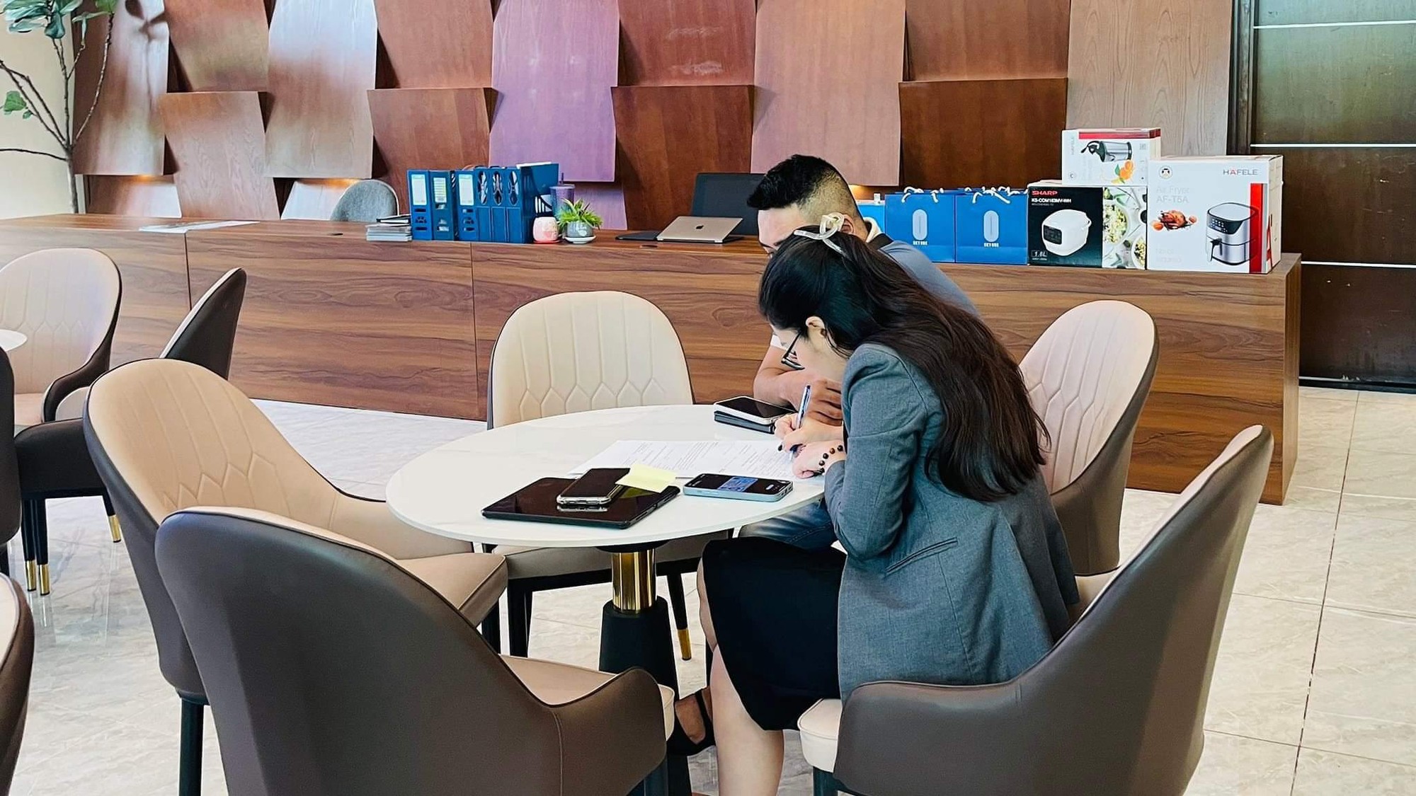 Từ kinh nghiệm của 9X sở hữu căn hộ đầu ti&ecirc;n sẽ l&agrave; nơi Gen Z chạm đến ước mơ- Ảnh 3.