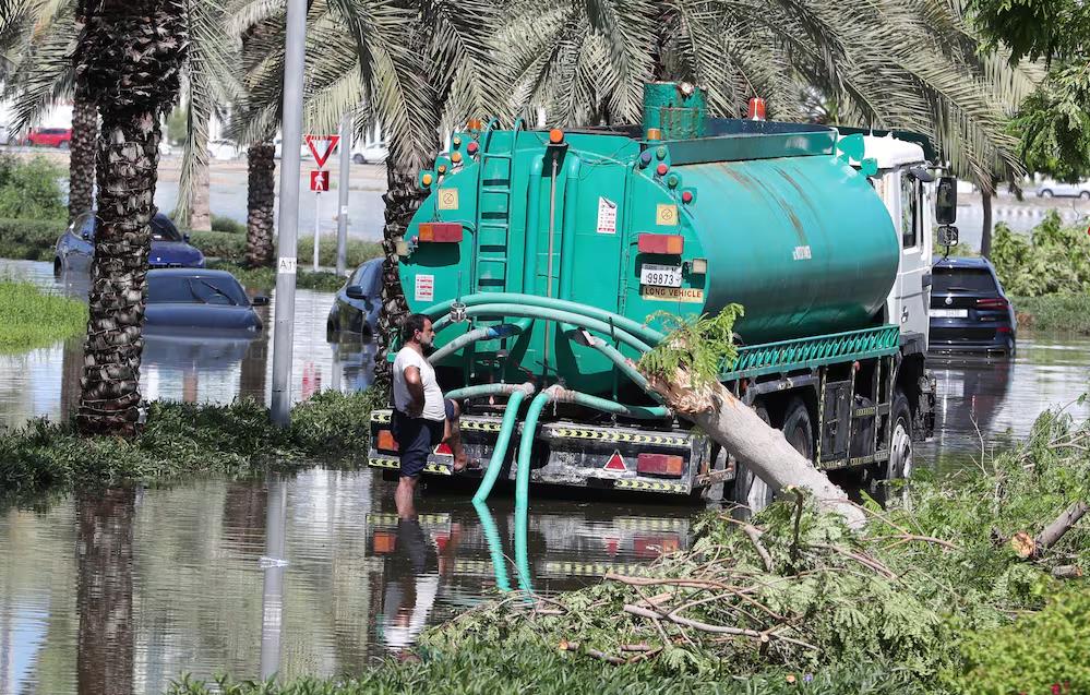 Dubai mưa xối xả: UAE l&ecirc;n tiếng về c&ocirc;ng nghệ tạo mưa nh&acirc;n tạo- Ảnh 8.